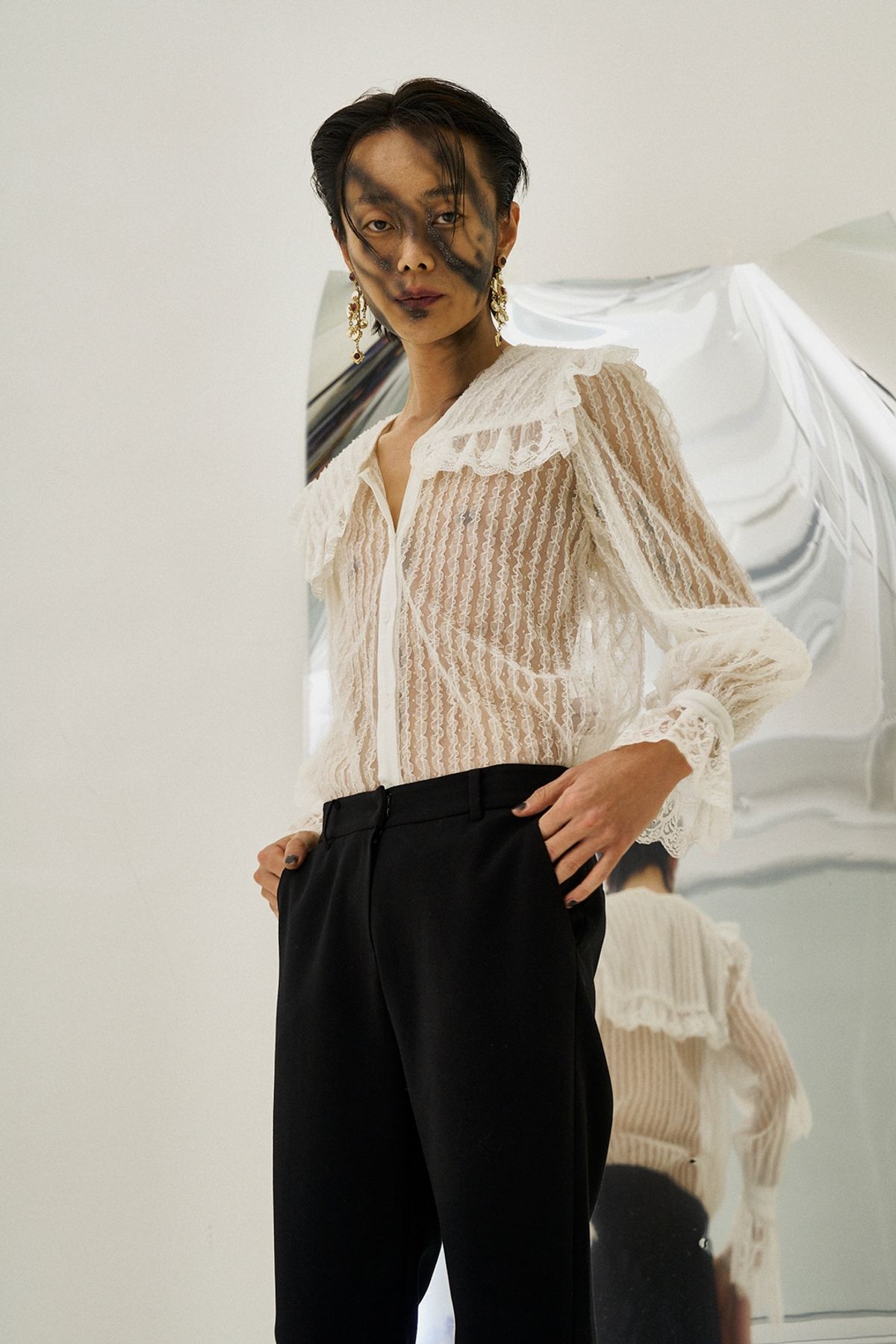 그리디어스(GREEDILOUS) Sailor Collar Textured Shirt