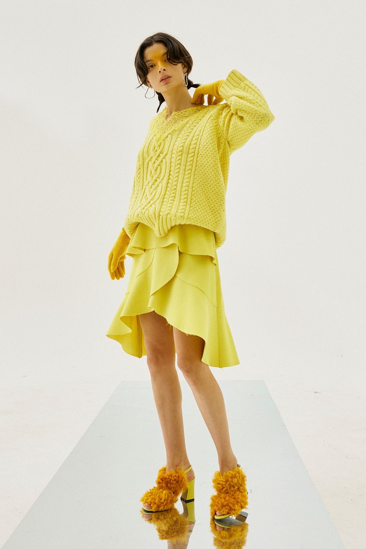 그리디어스(GREEDILOUS) Layered Ruffle Knee-Length Skirt