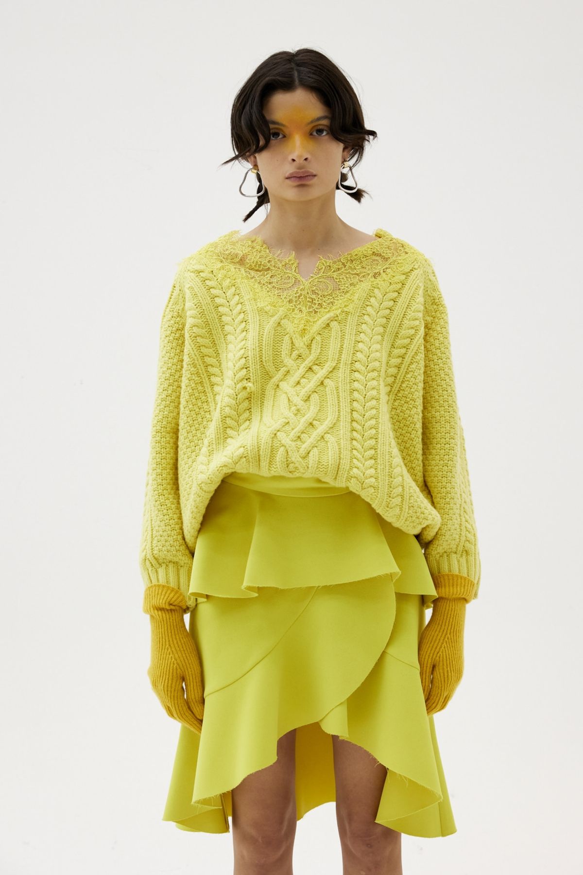 그리디어스(GREEDILOUS) Loose V-Neck Cable-Knit Top