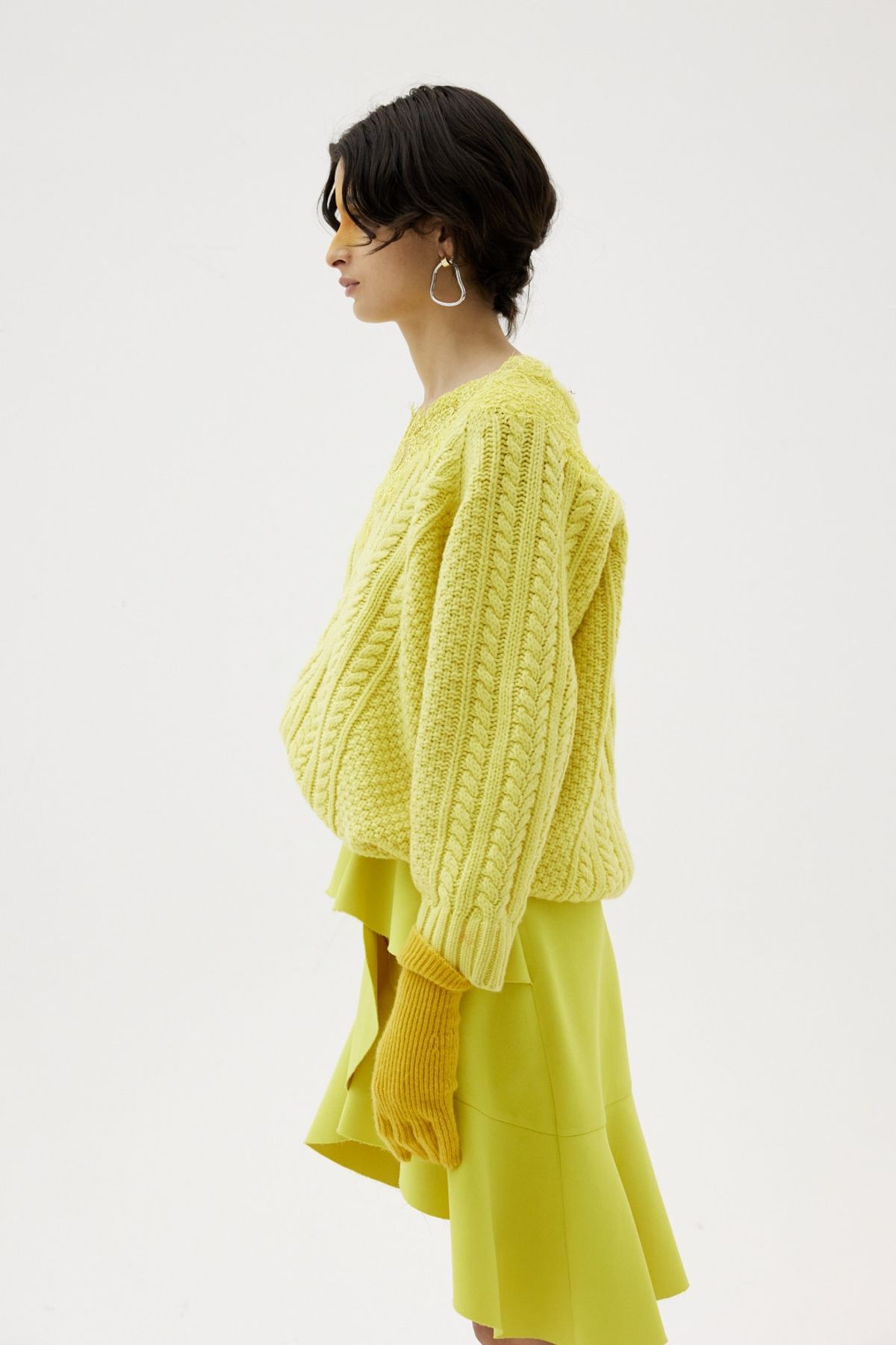 그리디어스(GREEDILOUS) Loose V-Neck Cable-Knit Top