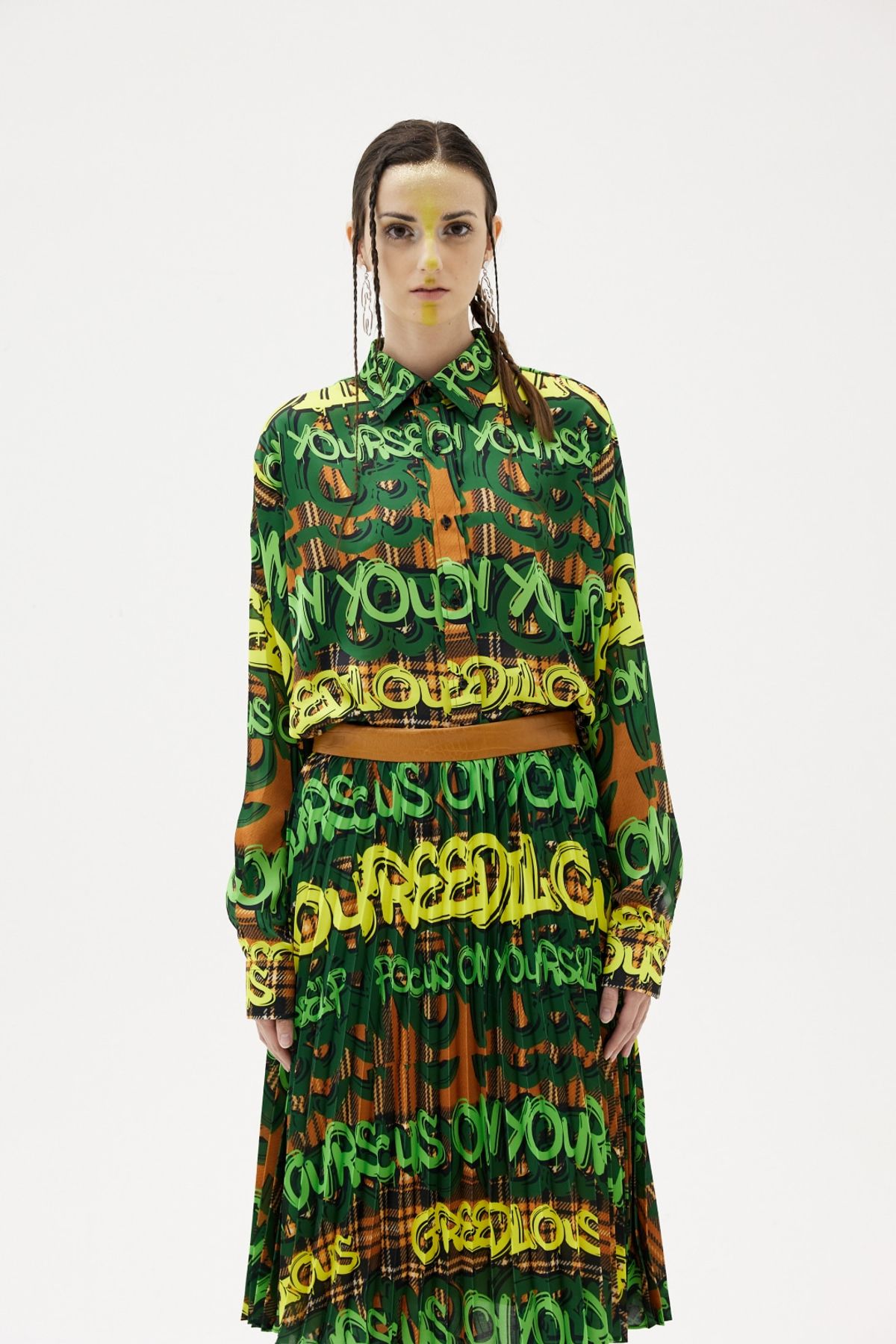 그리디어스(GREEDILOUS) Green Logo Silk Shirt