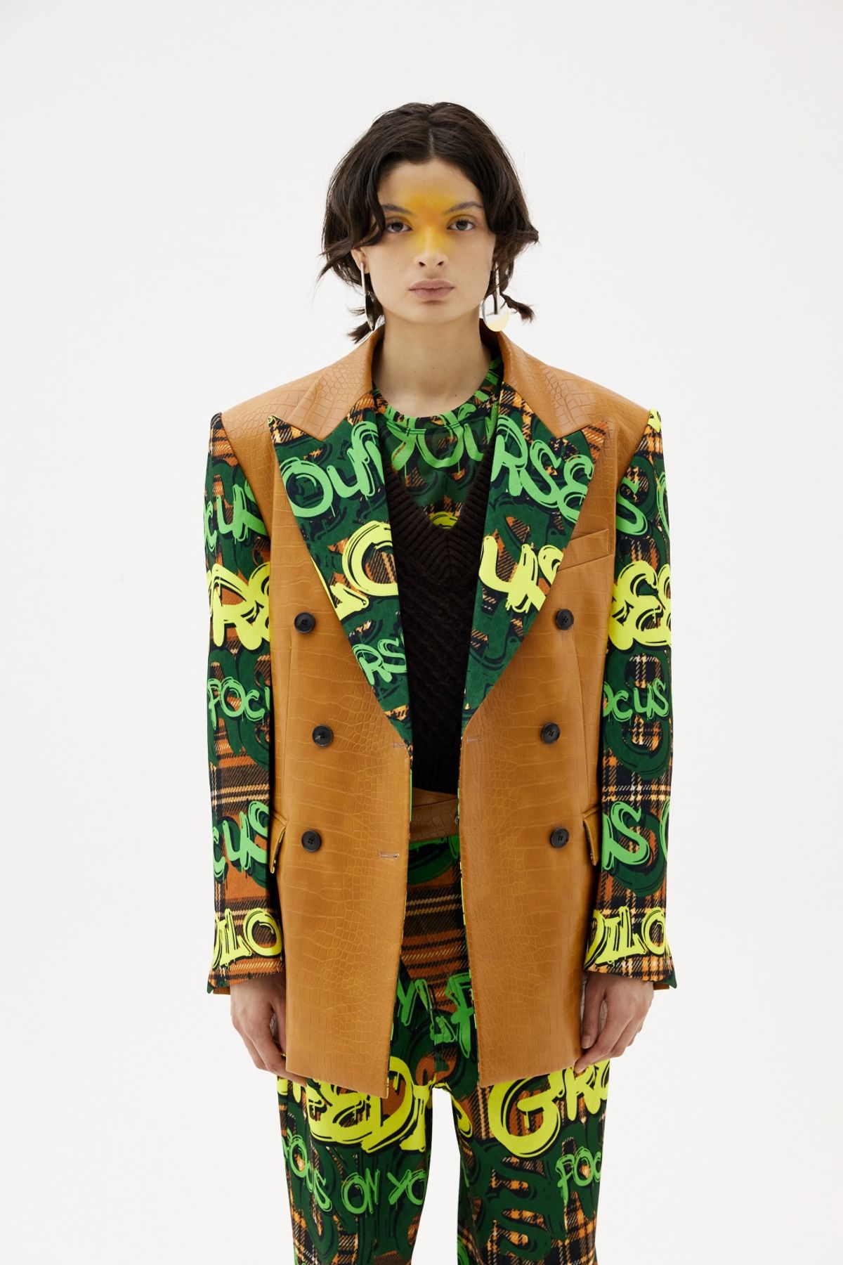그리디어스(GREEDILOUS) Green Logo Leather Contrast Blazer