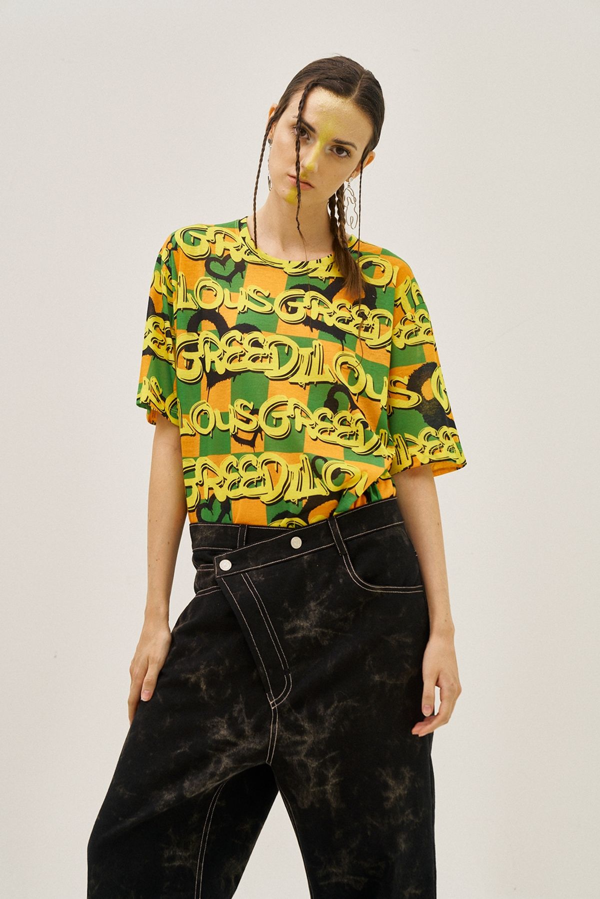 그리디어스(GREEDILOUS) Yellow Logo Short Sleeve
