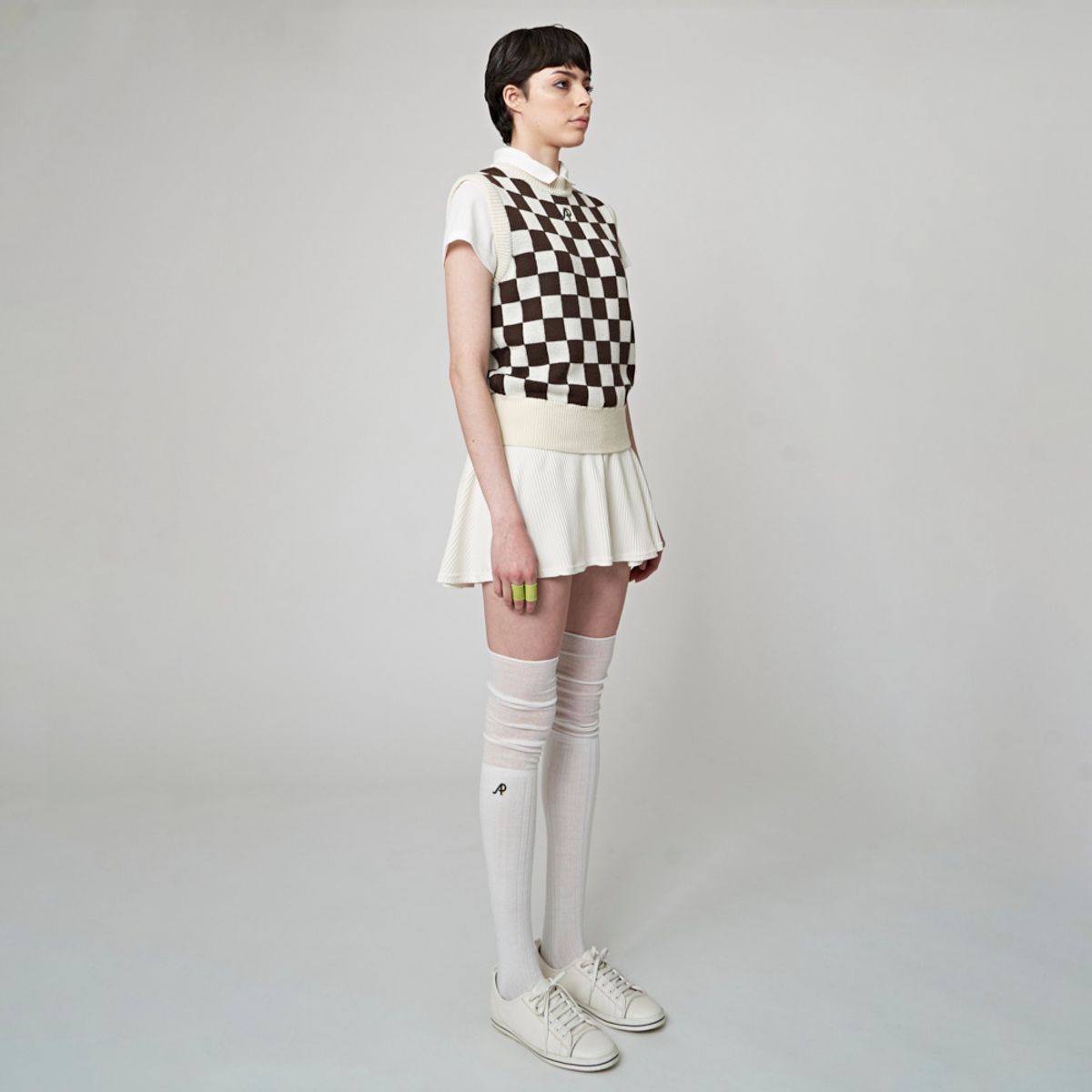 애스플래폼(ATHPLATFORM) AU32KV02 체크 인타르시아 니트베스트_브라운