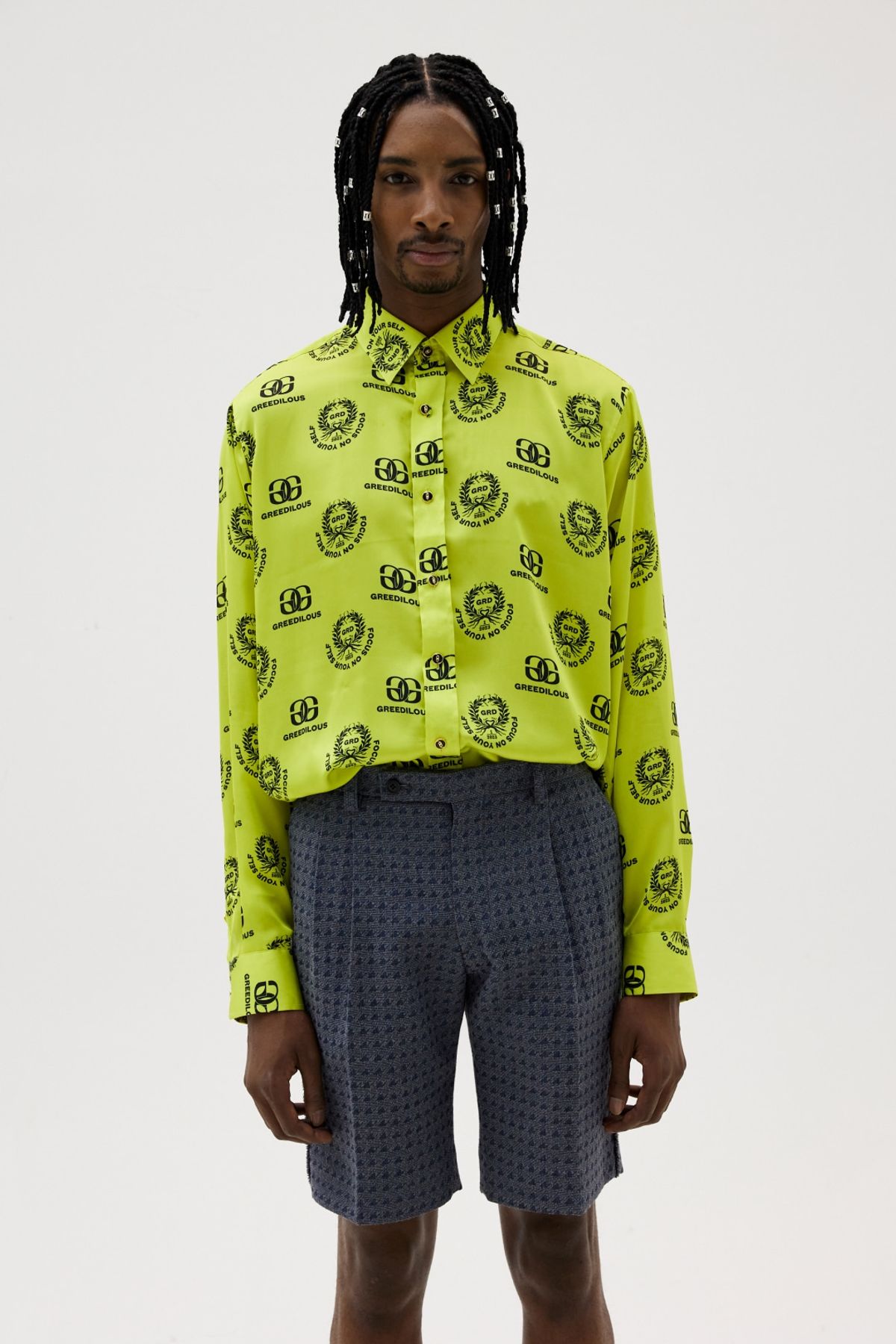 그리디어스(GREEDILOUS) Yellow Repeat Logo Silk Shirt