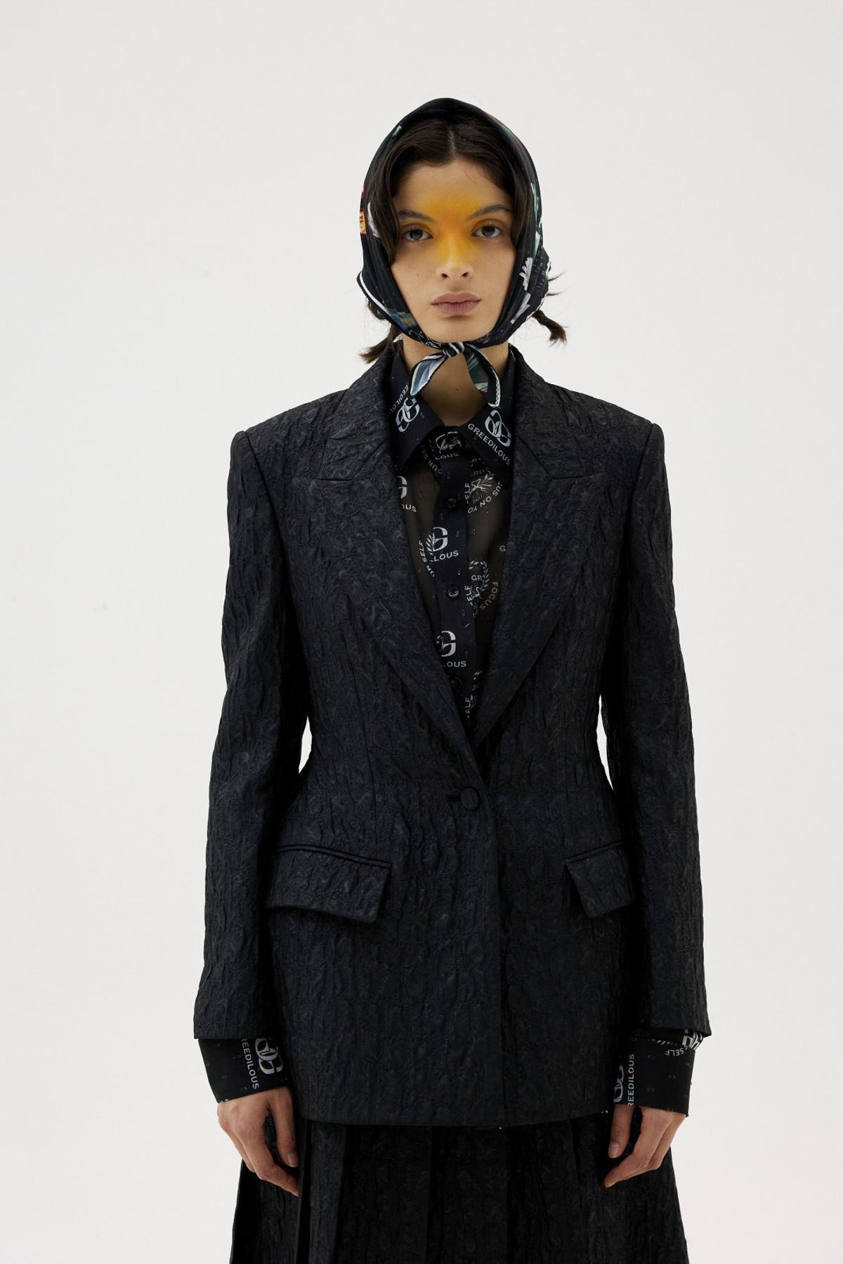 그리디어스(GREEDILOUS) Single Button Form Fitting Textured Blazer