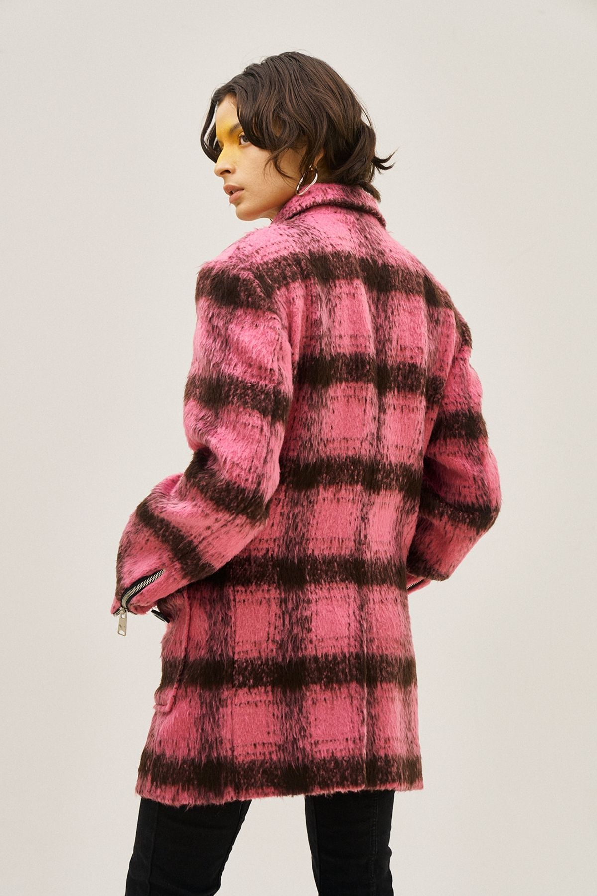 그리디어스(GREEDILOUS) Button-Up Checked Wool Coat