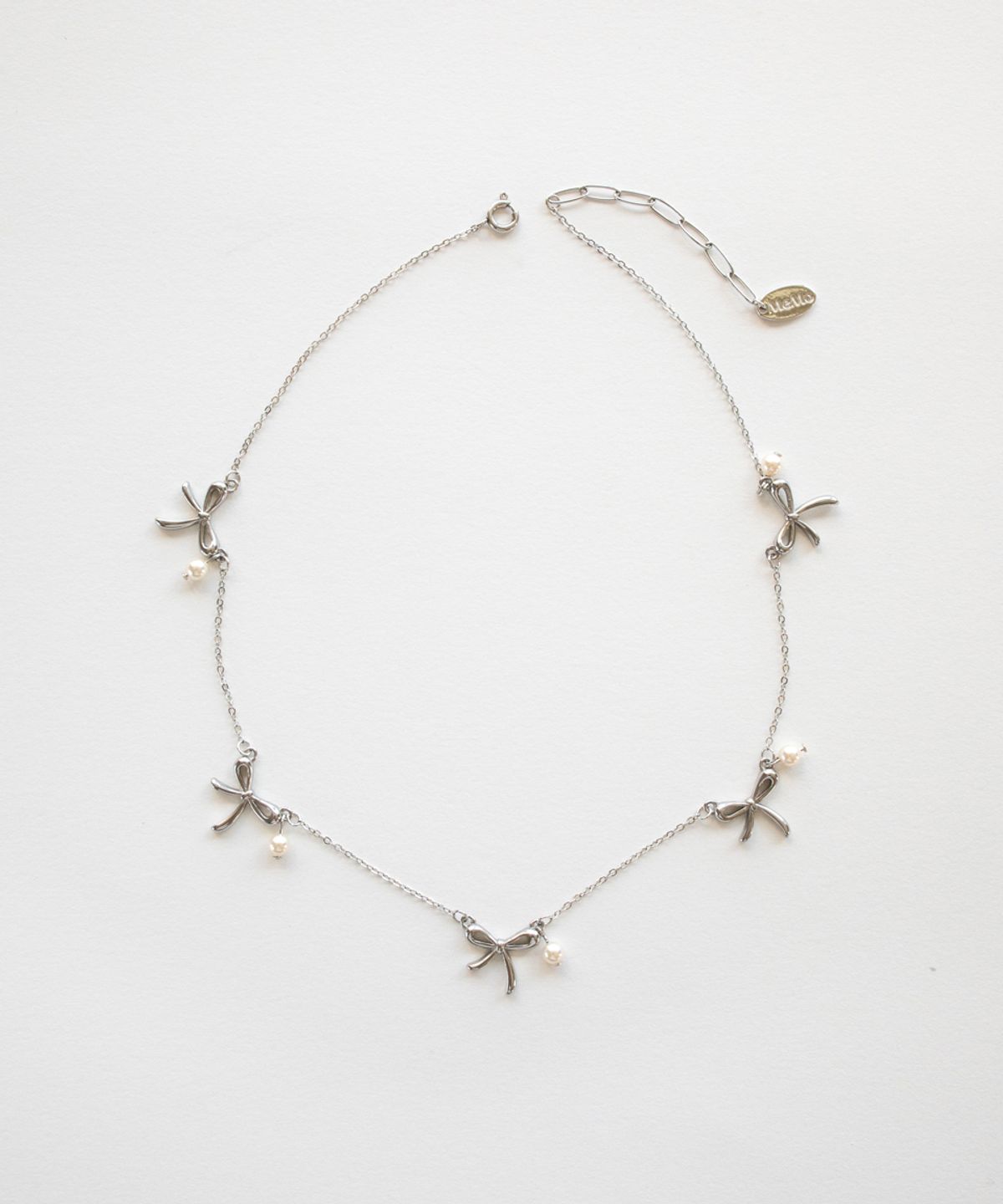 메리모티브(MERRYMOTIVE) Ribbon with pearl surgical necklace