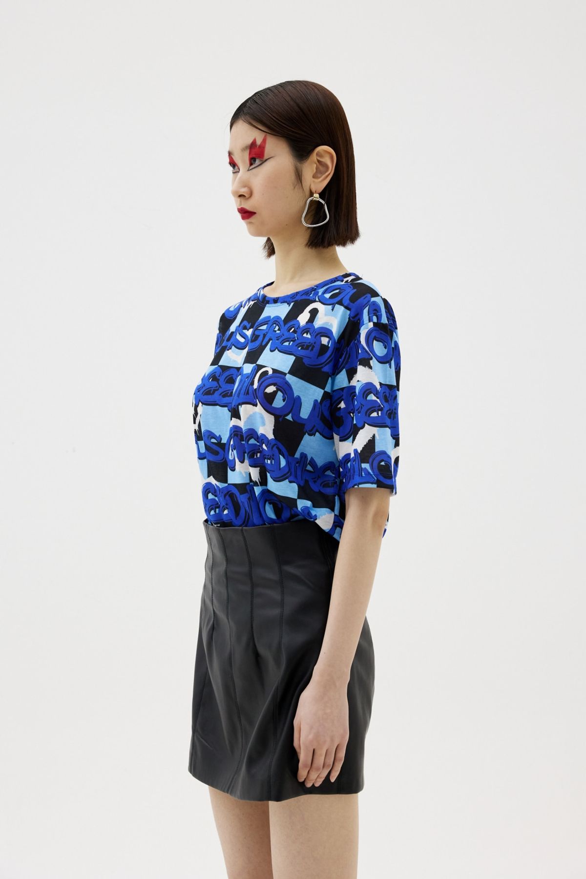그리디어스(GREEDILOUS) Blue Logo Short Sleeve
