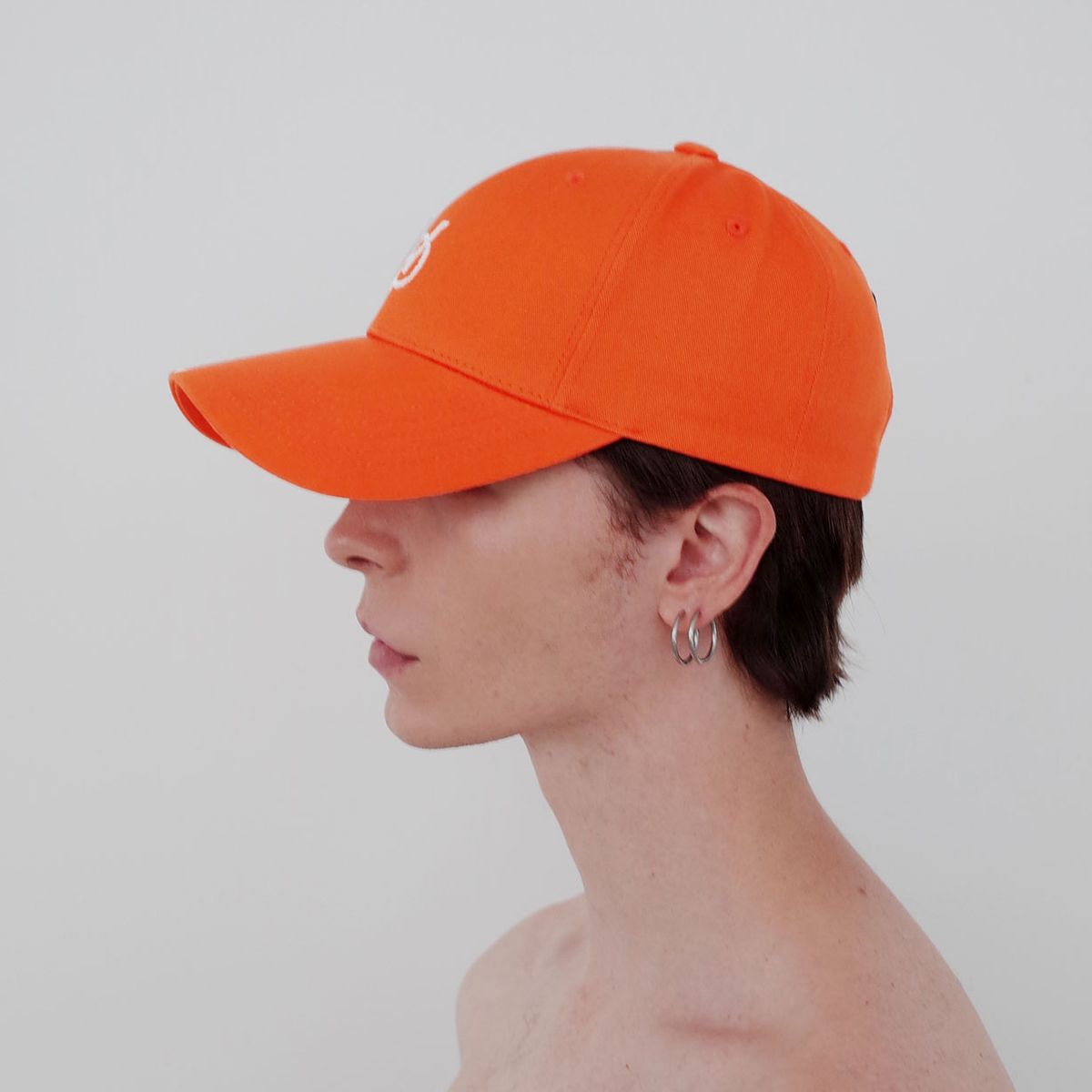 빈스모크(VINSMOKE) OV Small Logo ORANGE 볼캡 HARD FIT