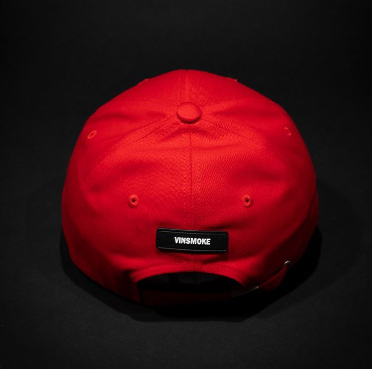 빈스모크(VINSMOKE) OV Small Logo RED 볼캡 HARD FIT