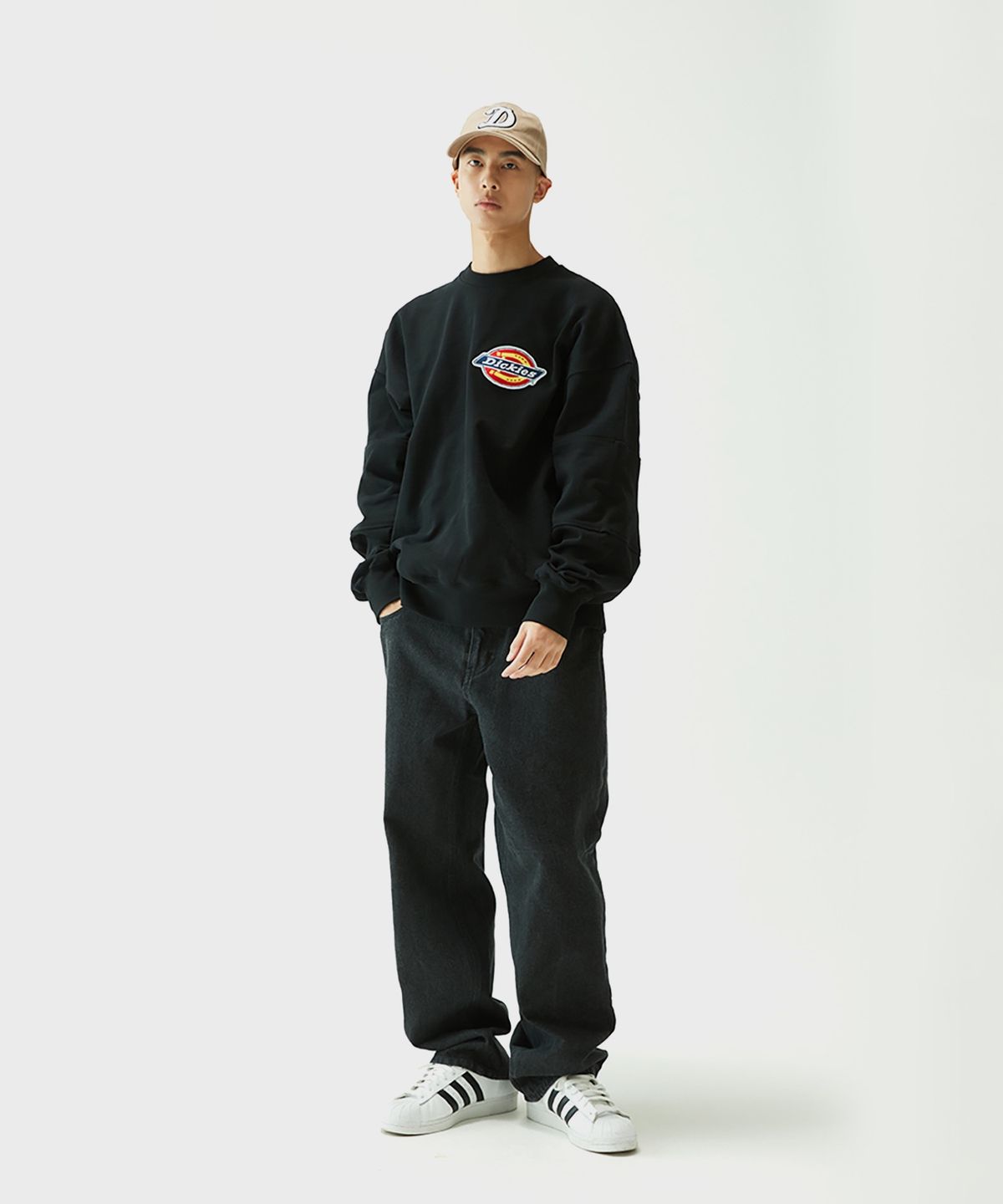디키즈(DICKIES) 아이코닉 로고 더블 엘보우 스웻셔츠 Black