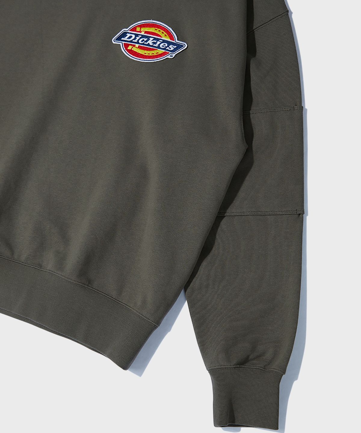 디키즈(DICKIES) 아이코닉 로고 더블 엘보우 스웻셔츠 Charcoal