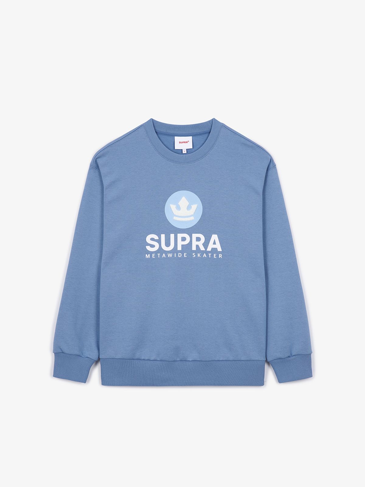 수프라(SUPRA) 에센셜 크라운 부클 자수 오버핏 맨투맨(LT.BLUE)