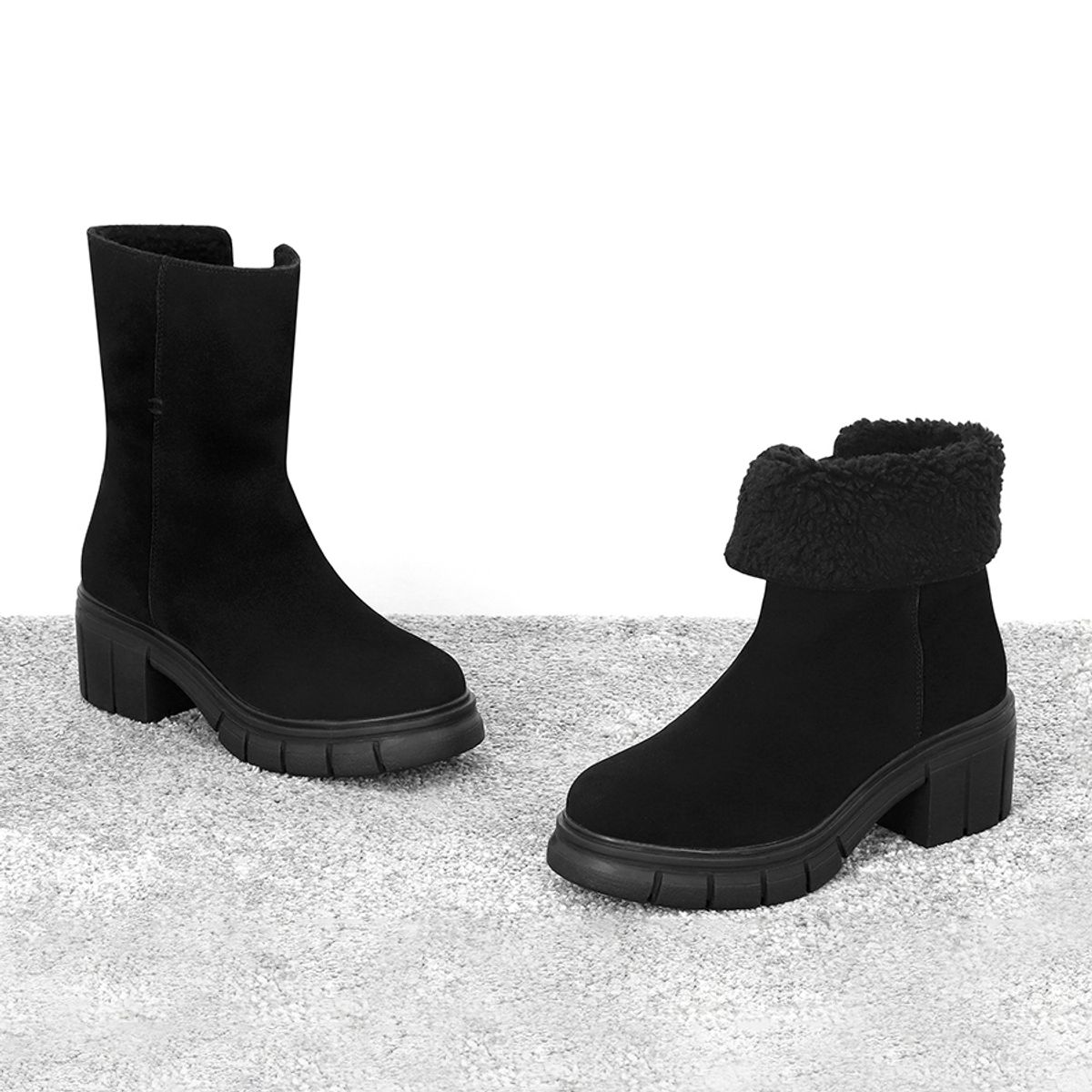 엘칸토(ELCANTO) 인텐스 여성 스웨이드 캐주얼 몰드 앵클 부츠 7cm LCWA30I34V