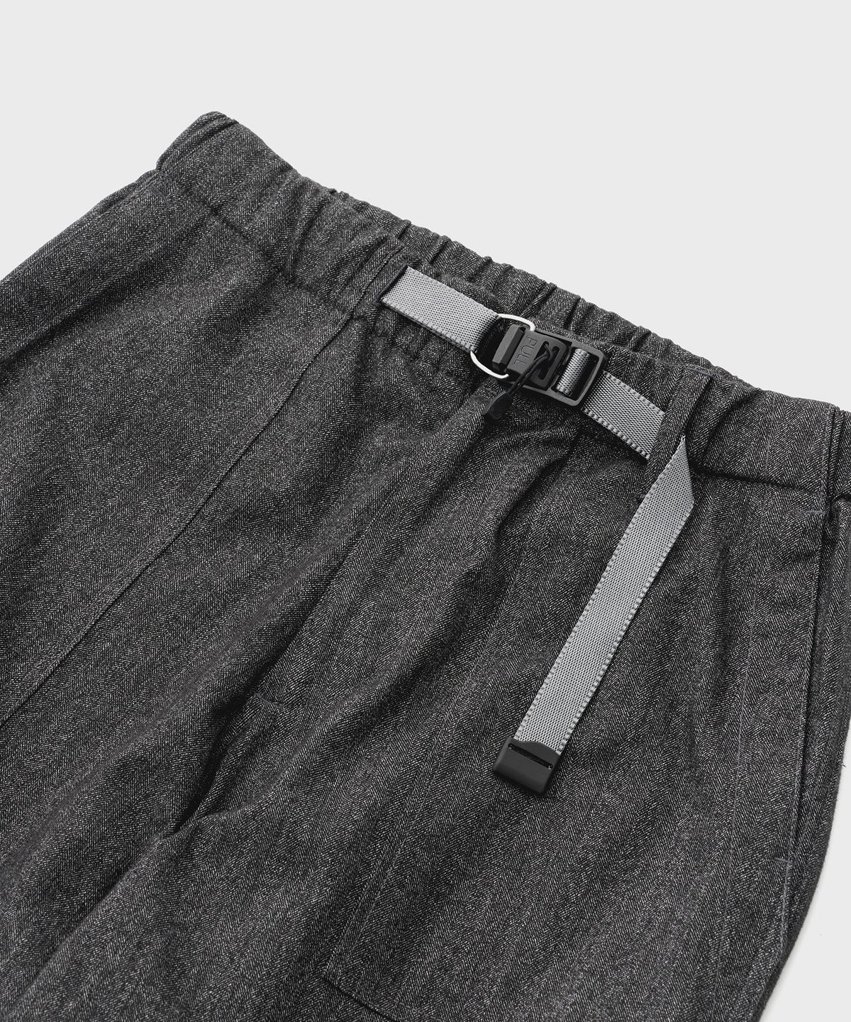 어나더 오피스(ANOTHER OFFICE) Flow Utility Pants (Black-Herringbone)