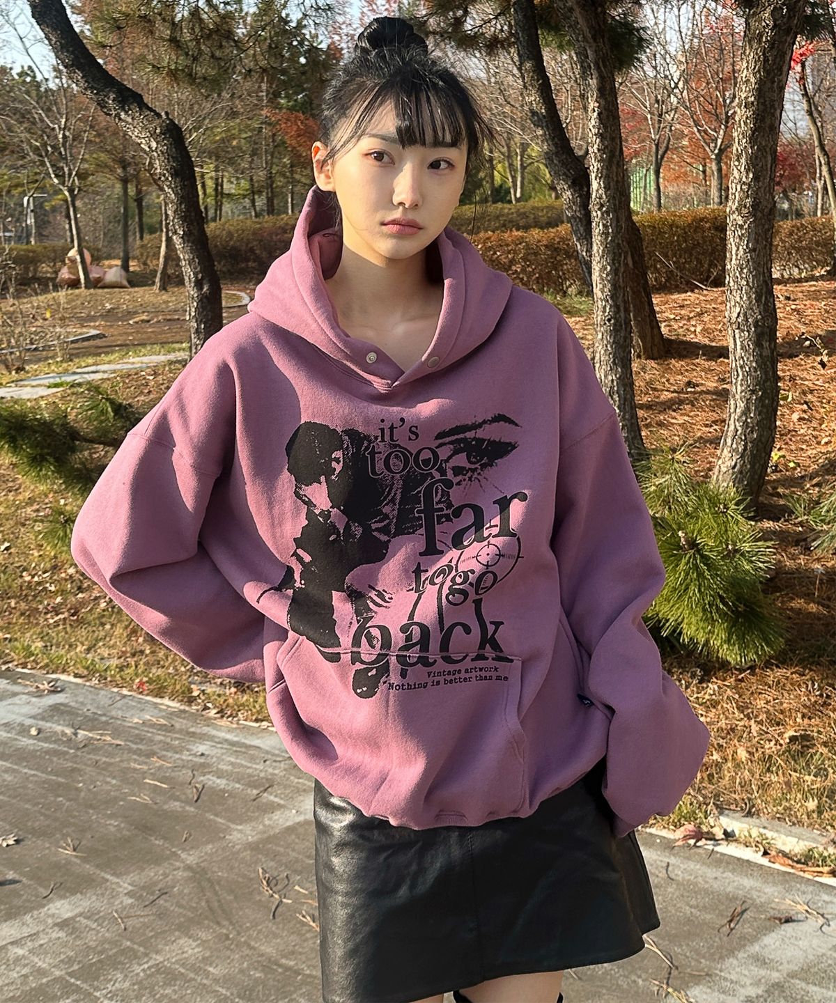 낫띵이즈베럴댄미(NOTHINGISBETTERTHANME) VINTAGE ARTWORK HOODIE_purple