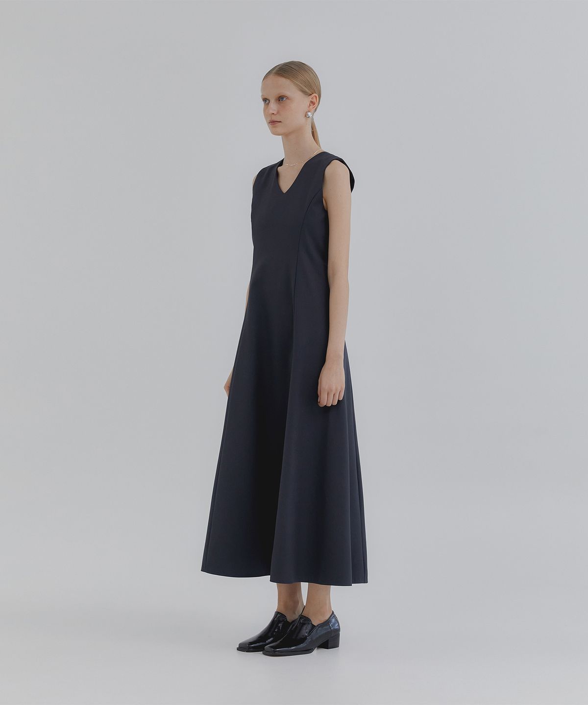 트리밍버드(TREEMINGBIRD) V-neck Flare Long One-piece [ Blue Gray ]