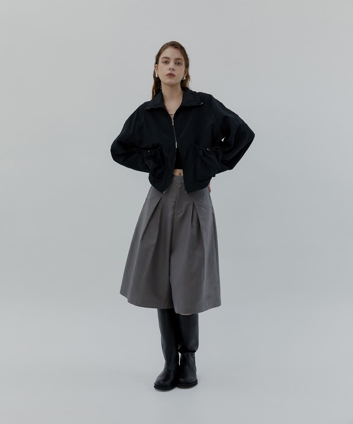 트리밍버드(TREEMINGBIRD) Curve Line Half Pants [ Warm Gray ]