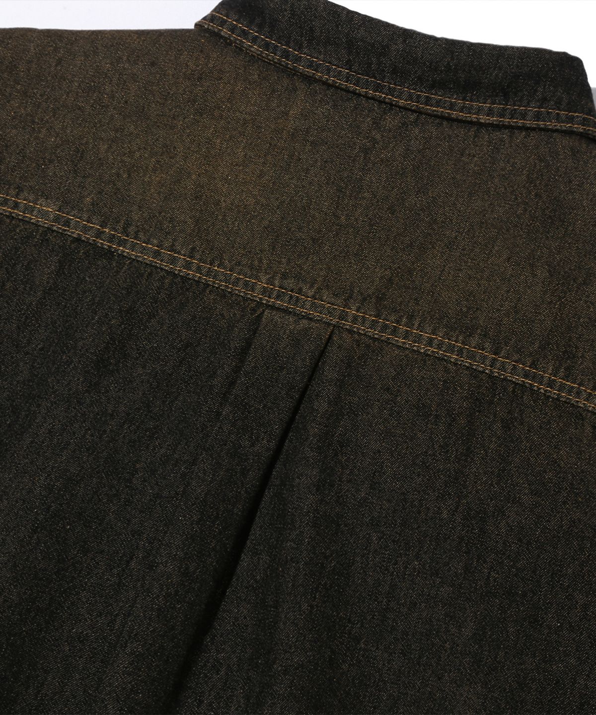 트릴리온(TRILLION) 빈티지 워싱 오버핏 데님 셔츠 (BEIGE BLACK)
