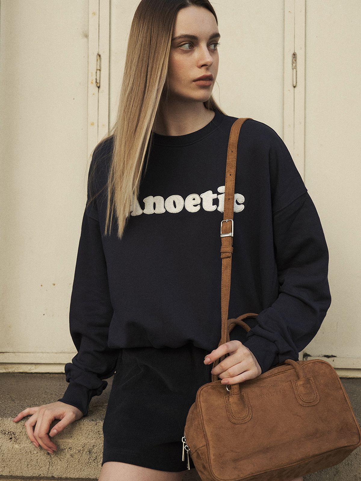아노에틱(ANOETIC) TWO-WAY SUEDE TOTE BAG_BROWN