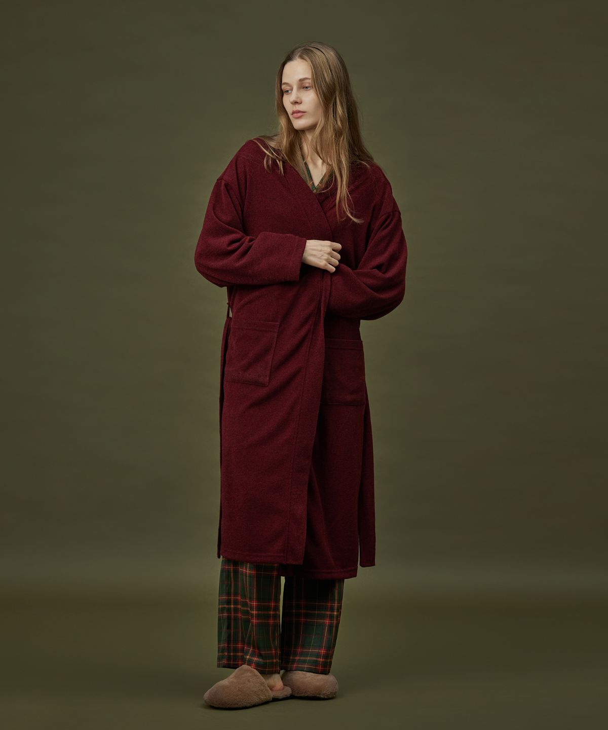 아템포(ATEMPO) CLASSIC KNIT LONG ROBE_deep red (women)