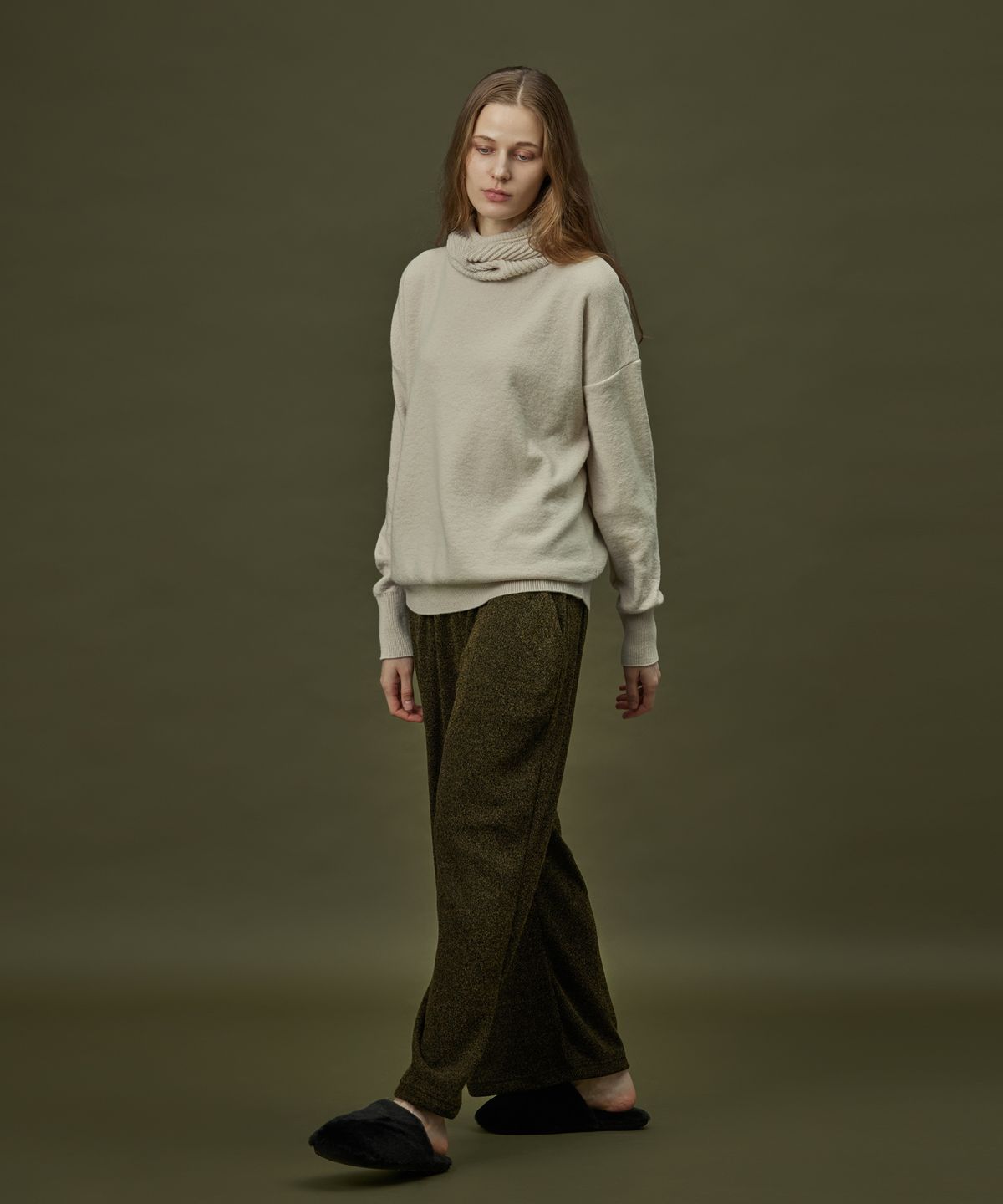 아템포(ATEMPO) LOUNGE PANT_khaki black (women)