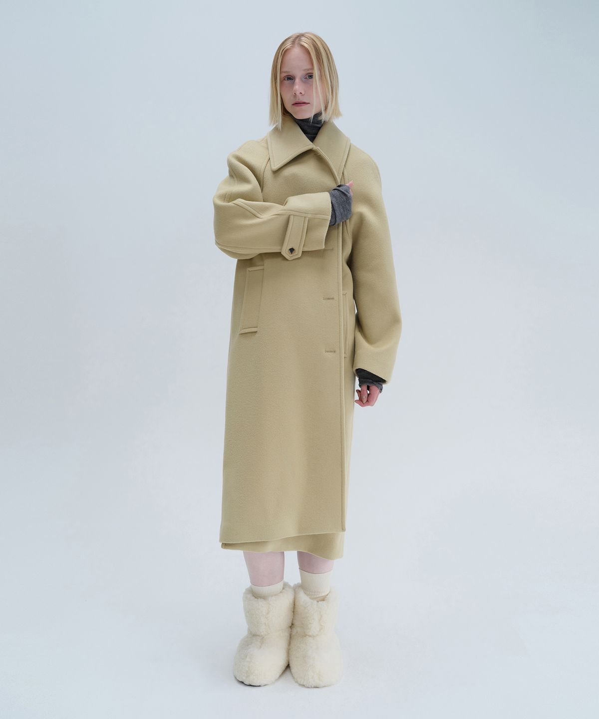 다이애그널(DIAGONAL) RELAXED BALMACAAN COAT (butter)