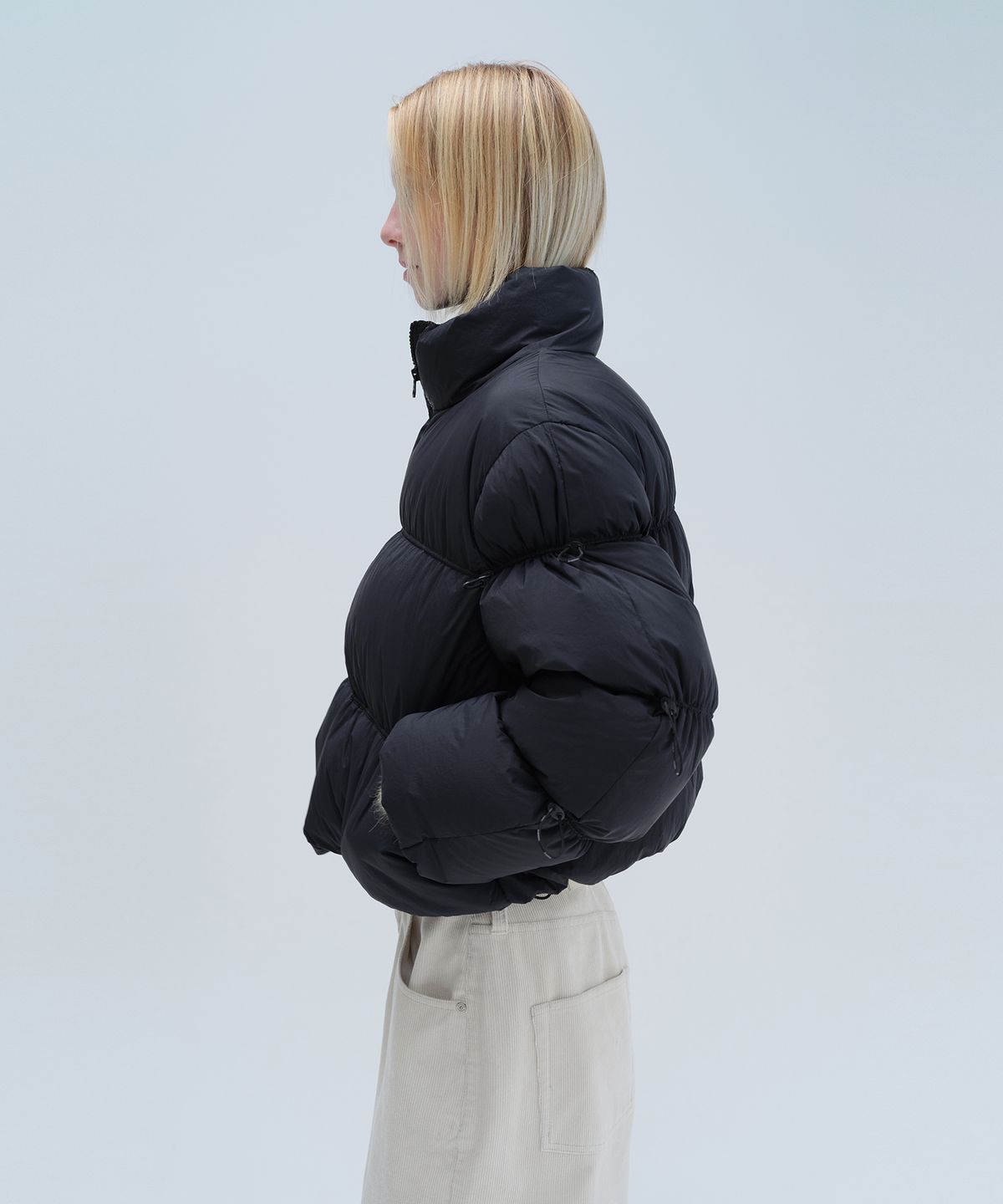 다이애그널(DIAGONAL) STOPPER SHORT PADDING (black)
