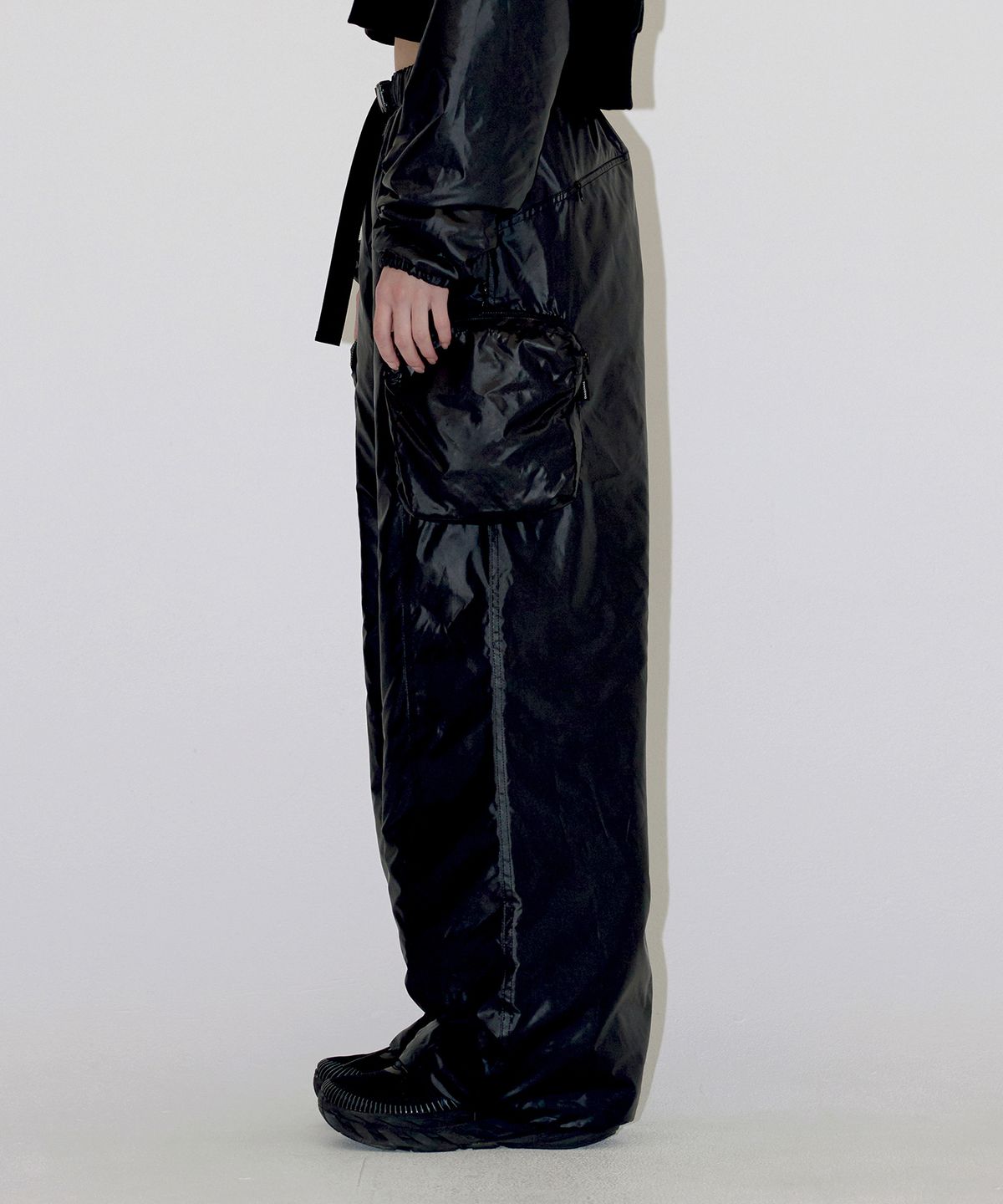 다이애그널(DIAGONAL) RECYCLED POLY PADDING PANTS (black) - 사이즈 & 후기 | 무신사