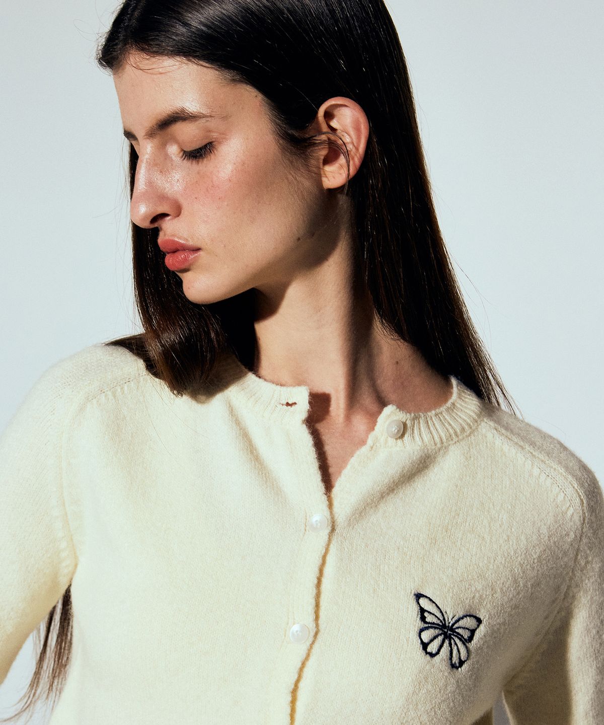 닉앤니콜(NICK&NICOLE) BUTTERFLY KNIT CARDIGAN_CREAM