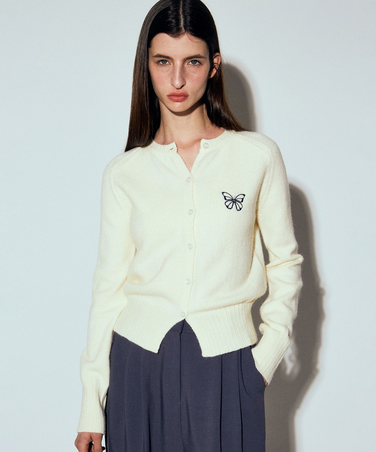 닉앤니콜(NICK&NICOLE) BUTTERFLY KNIT CARDIGAN_CREAM