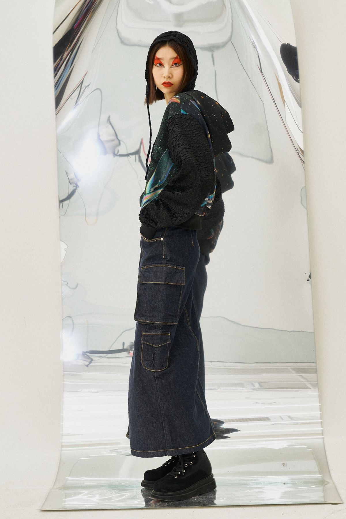 그리디어스(GREEDILOUS) Cargo Pocket Midi H-Line Denim Skirt