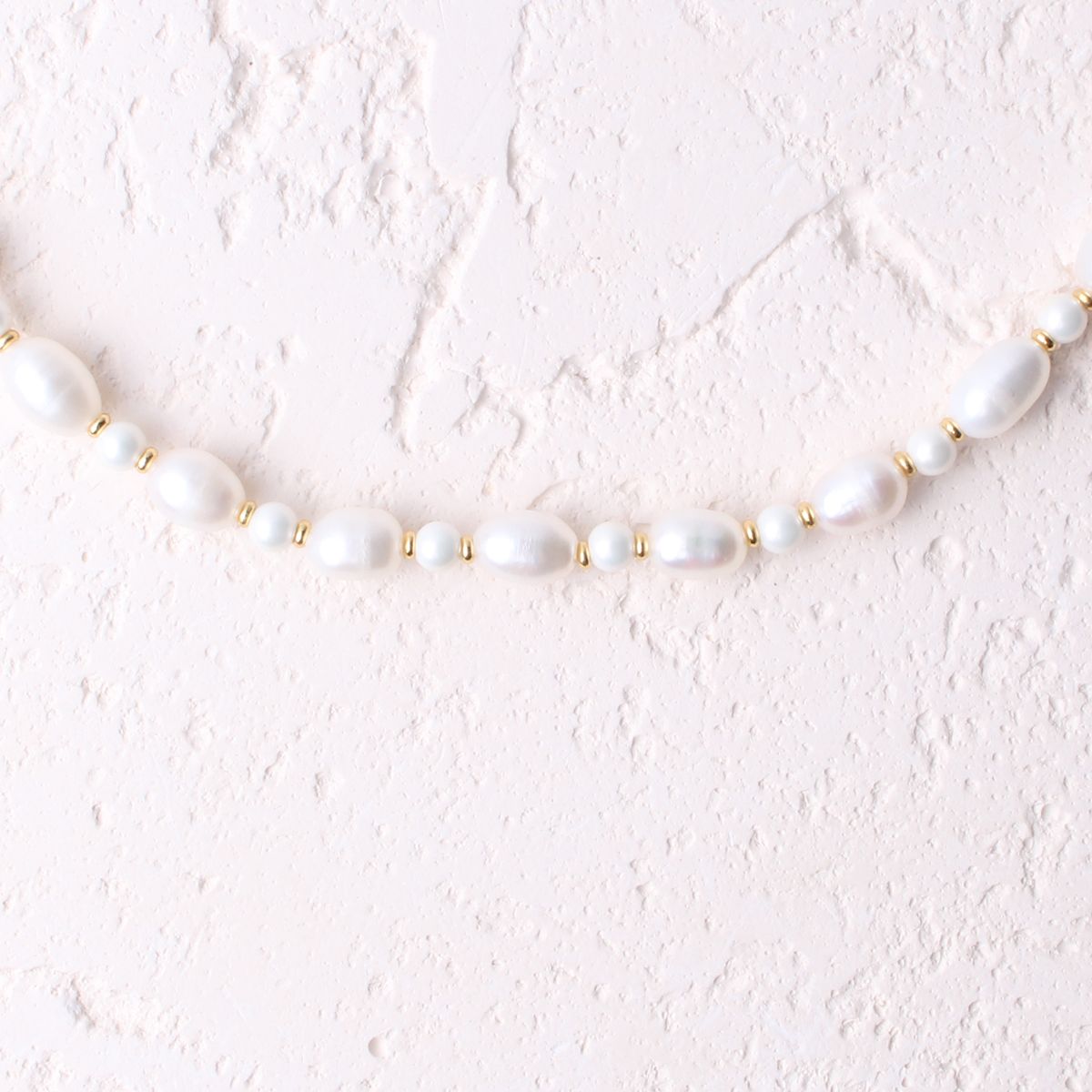 비엔베투(Bien Vetu) 6mm 담수진주 x 4mm 핵진주 레이어드 토글 목걸이