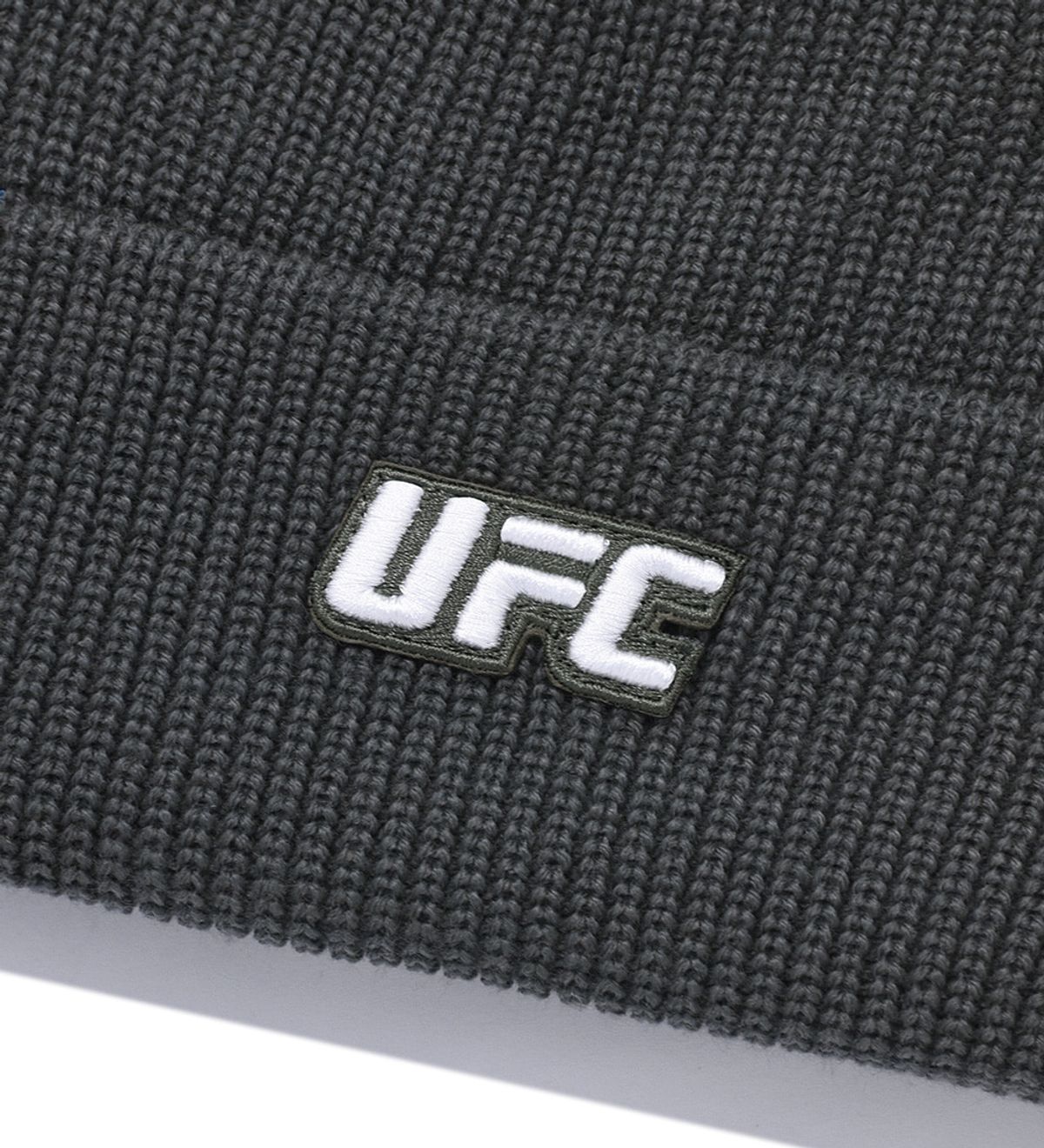 유에프씨 스포츠(UFC SPORT) UFC 에센셜 미들 비니 차콜 U2HWU3360CH