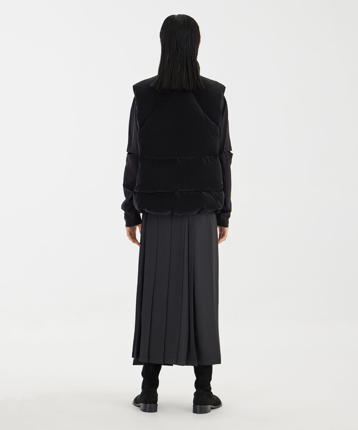 유스(YOUTH) Down Vest - Matte Black