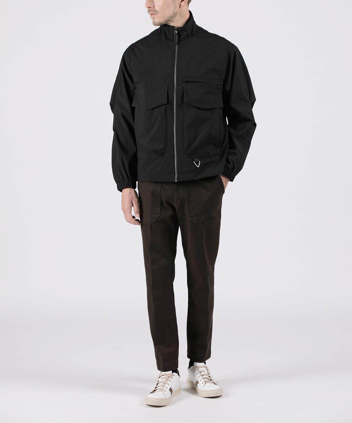 빠니깔레(PANICALE) 블랙 하이넥 스포츠 자켓