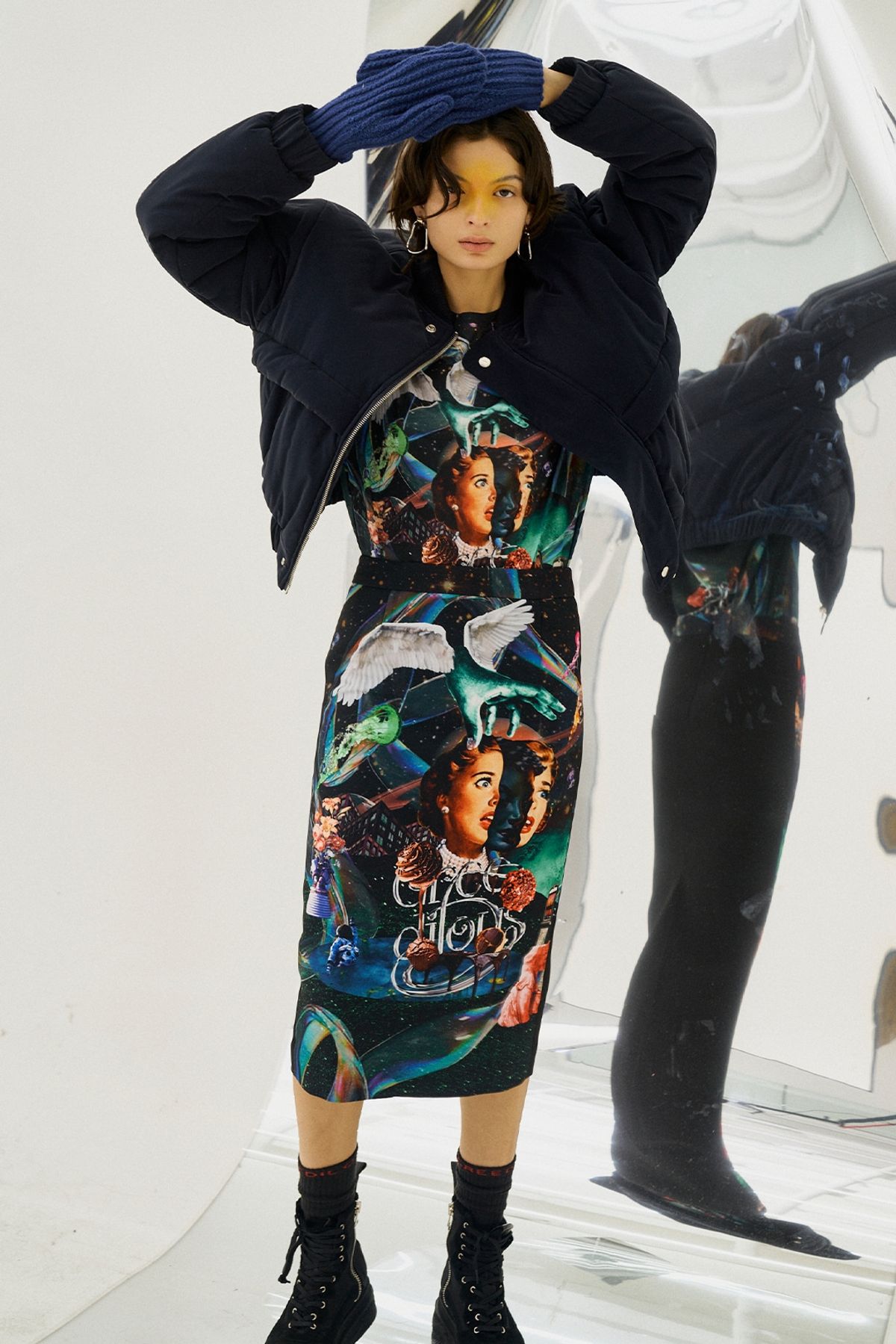 그리디어스(GREEDILOUS) Girl Face Pencil Skirt