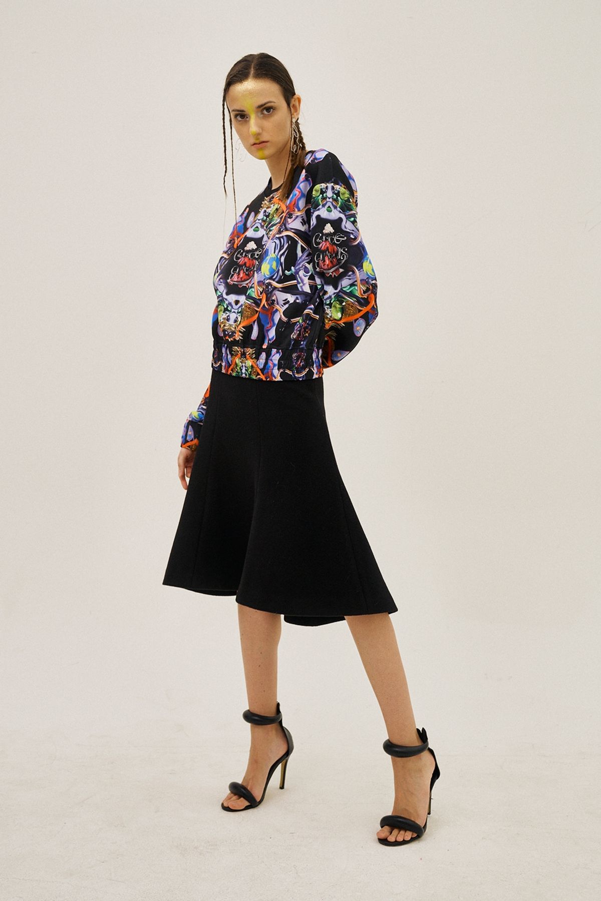 그리디어스(GREEDILOUS) Mermaid Flare Knee-Length Skirt