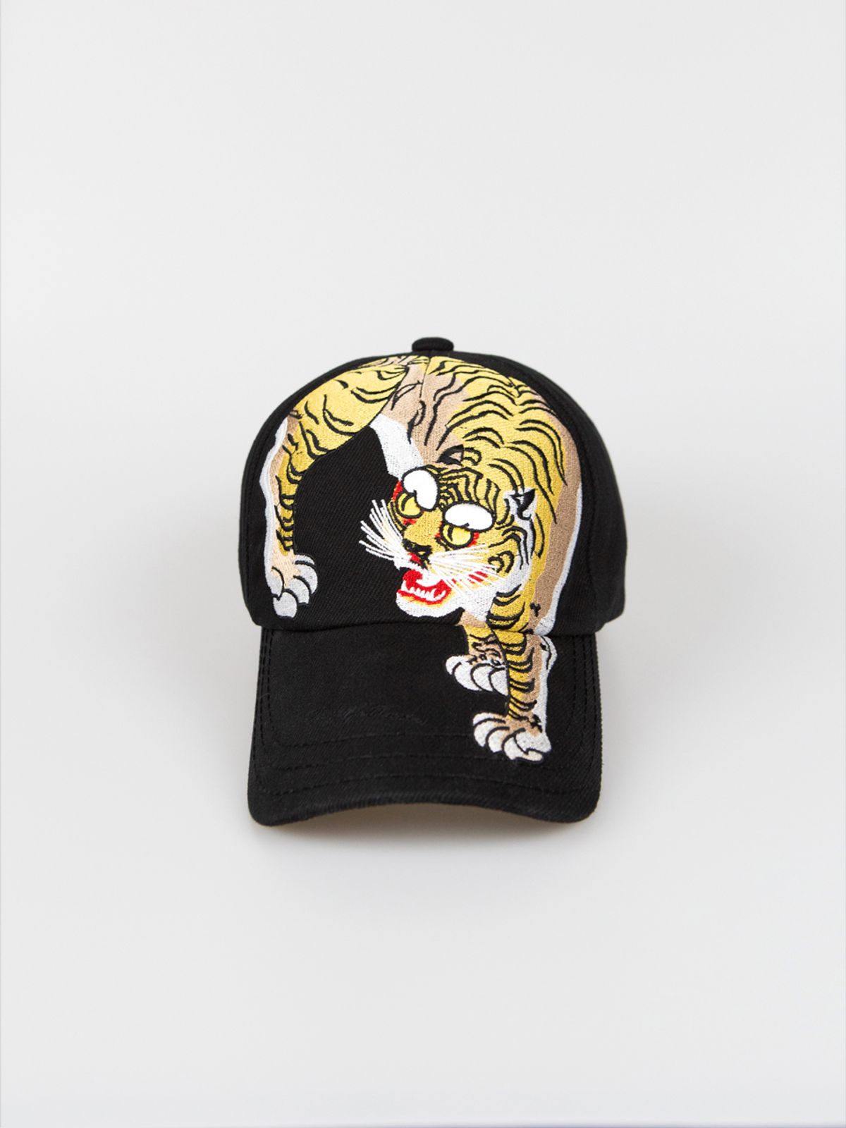 고저(GOZER) TIGER CAP
