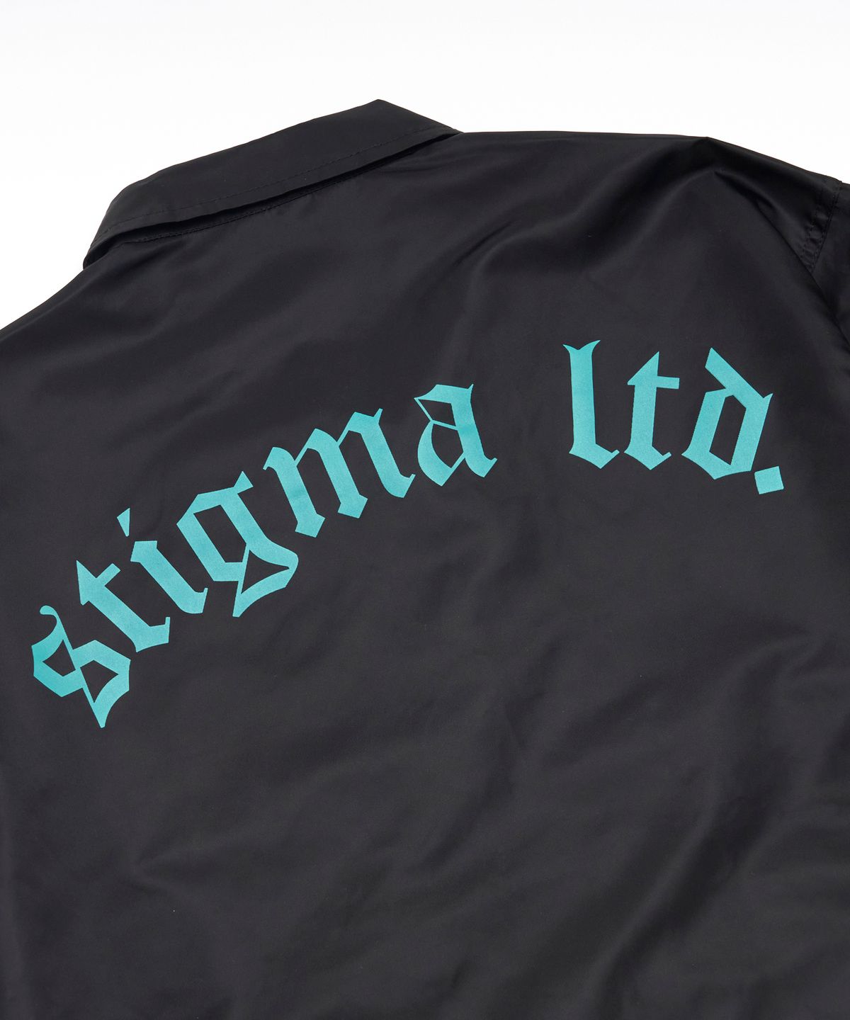 스티그마(STIGMA) OLD LETTER OVERSIZED COACH JACKET BLACK