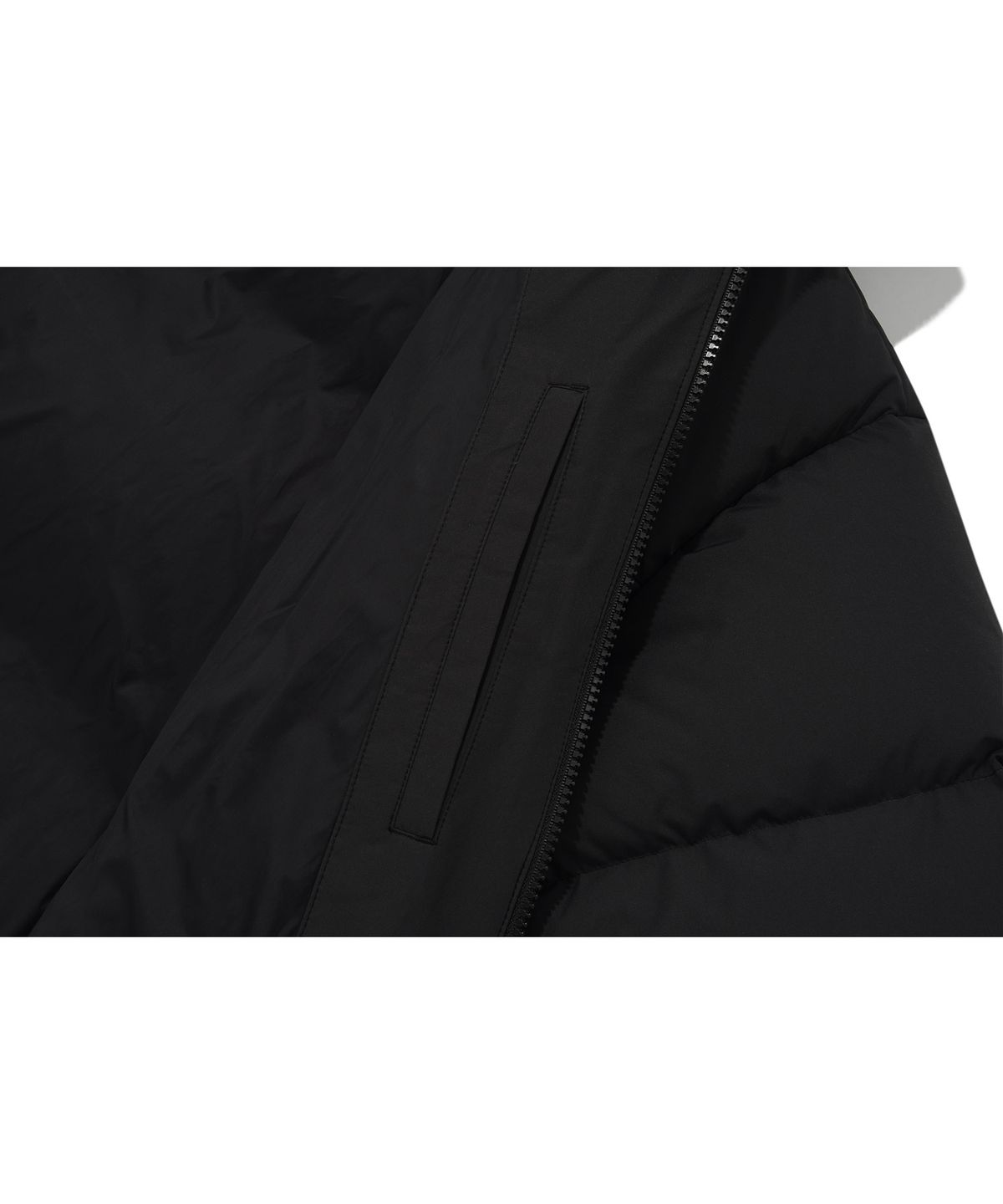 볼컴(VOLCOM) 스노우 숏 다운 자켓(블랙)