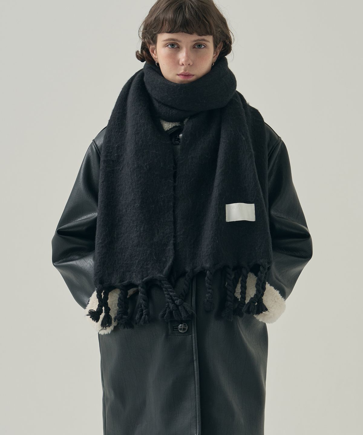 드로우핏 우먼(DRAWFIT WOMEN) 볼드 노티드 롱 머플러 [FRENCH BLUE]