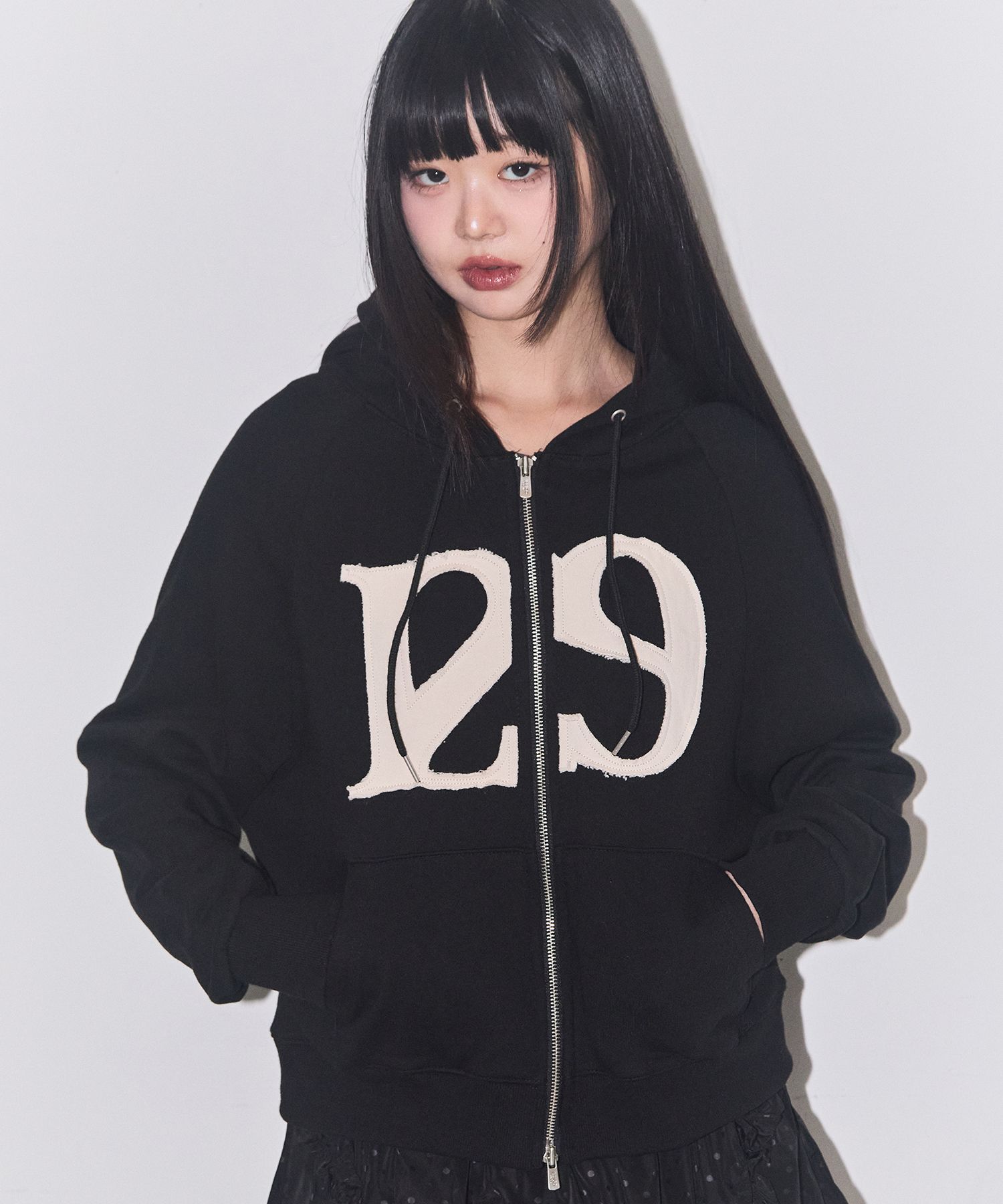 MUSINSA公式 | ILLIGO 129 Logo Patch Hooded Zip-Up