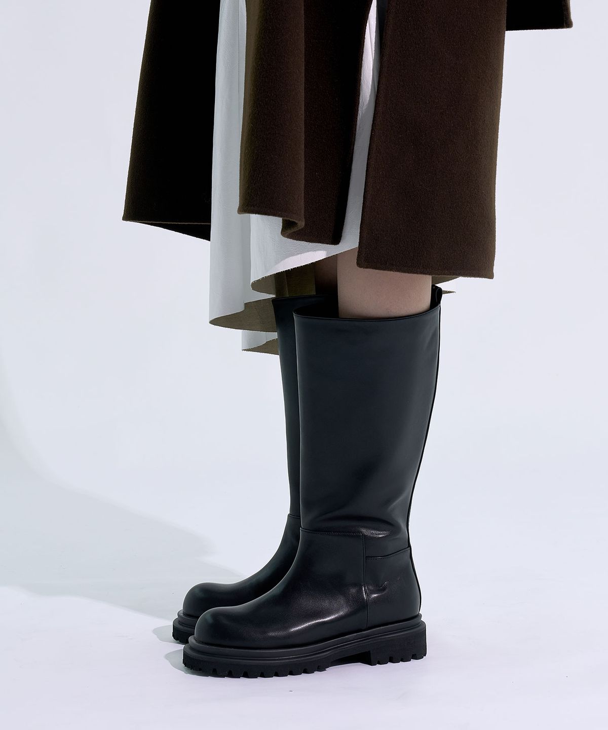 슈하이(SHOEHI) 가비 와이드 롱 미들부츠_B1540(2Colors)