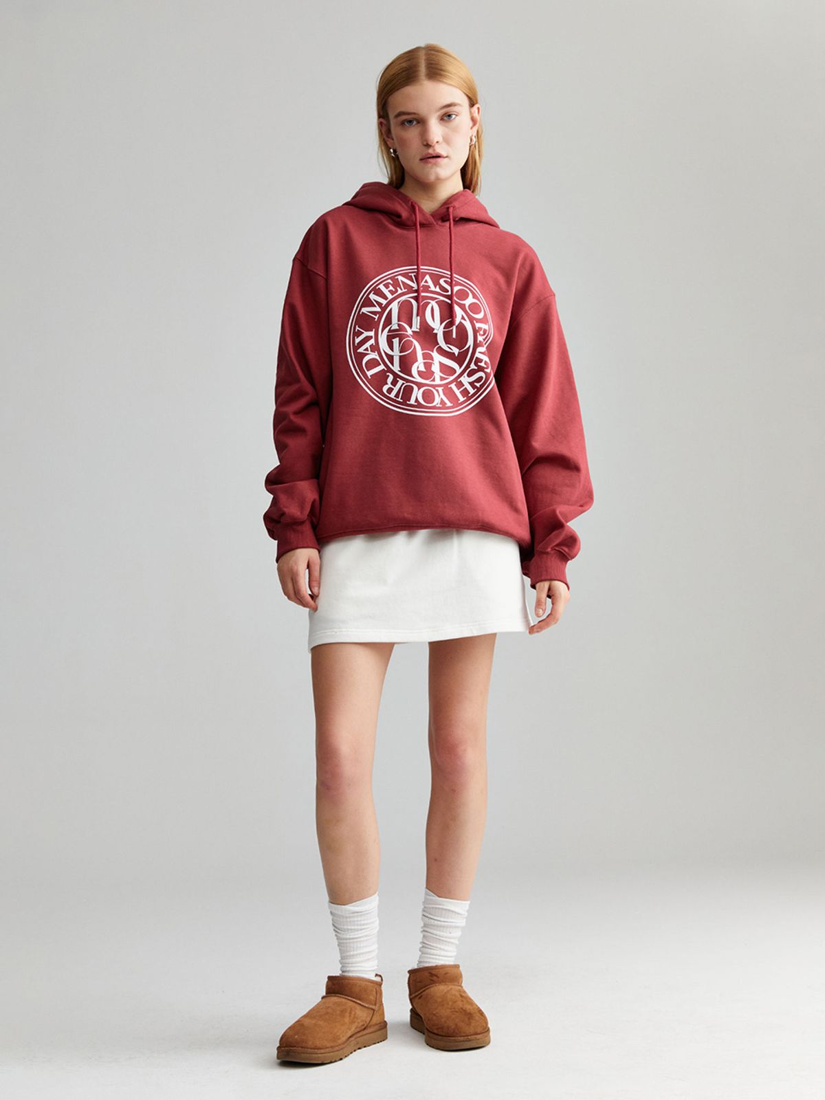 미나수(MENASOO) UNISEX CIRCLE LOGO HOODIE_RED