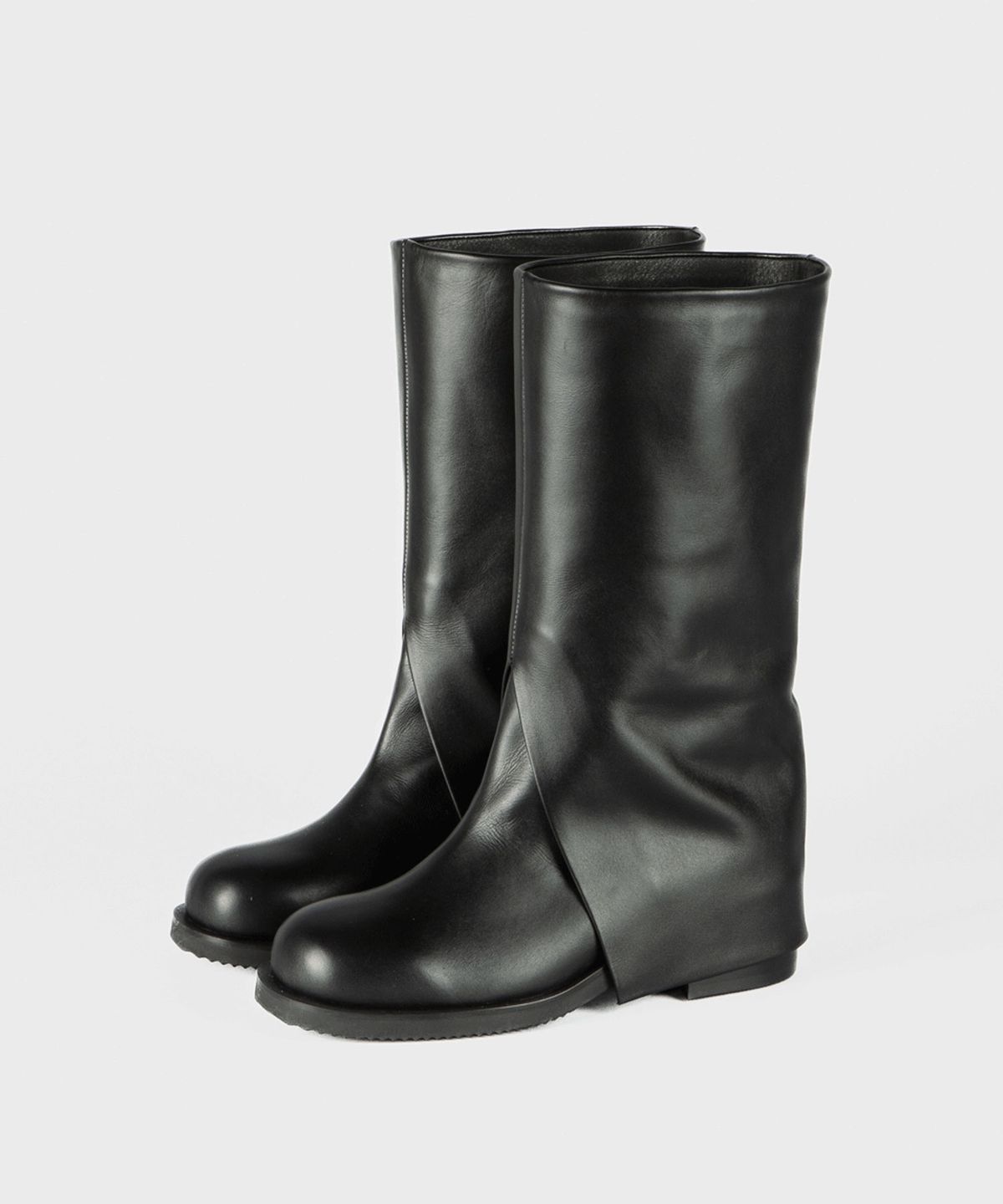 트윗비피(TWVP) 문 워머 미들부츠 Moon Warmer Middle Boot 23F52BK