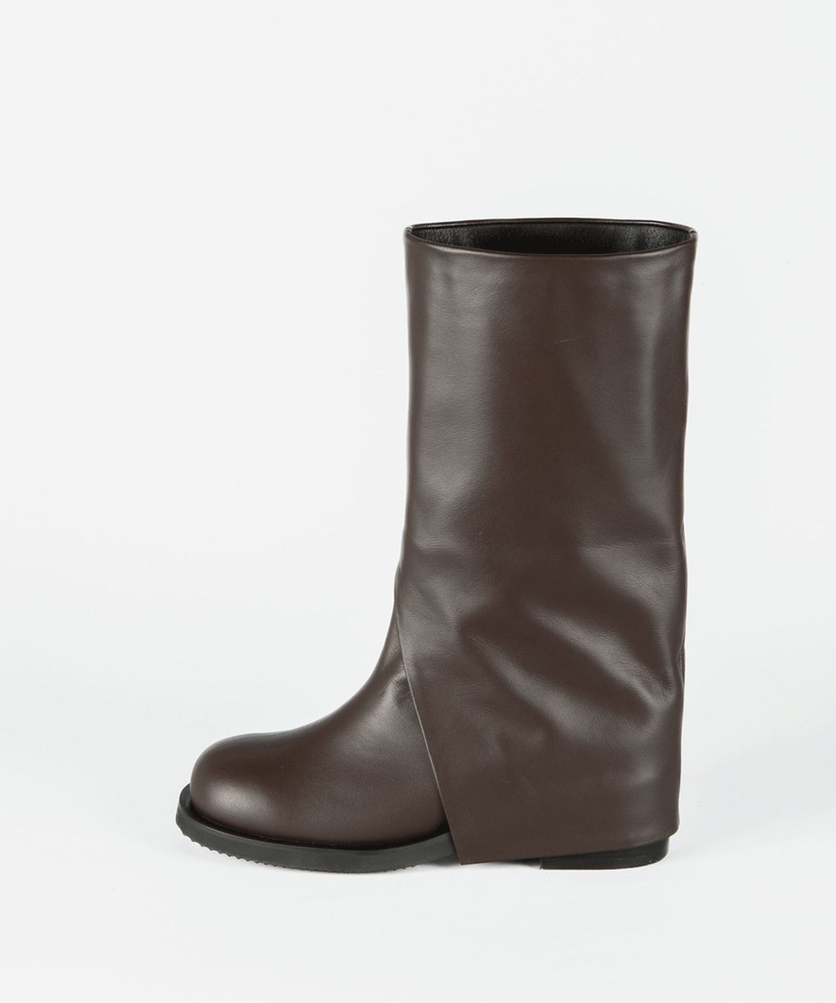 트윗비피(TWVP) 문 워머 미들부츠 Moon Warmer Middle Boot 23F52BR