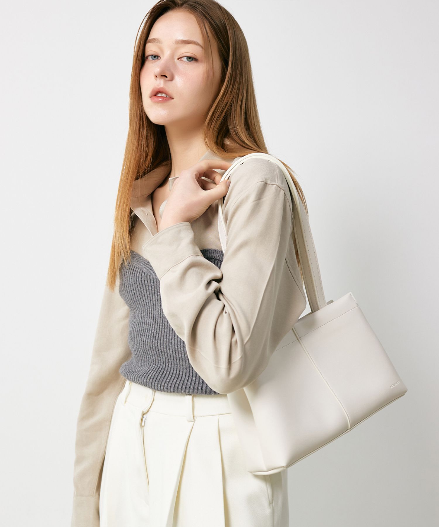MUSINSA | MCLANEE Tober shoulder bag