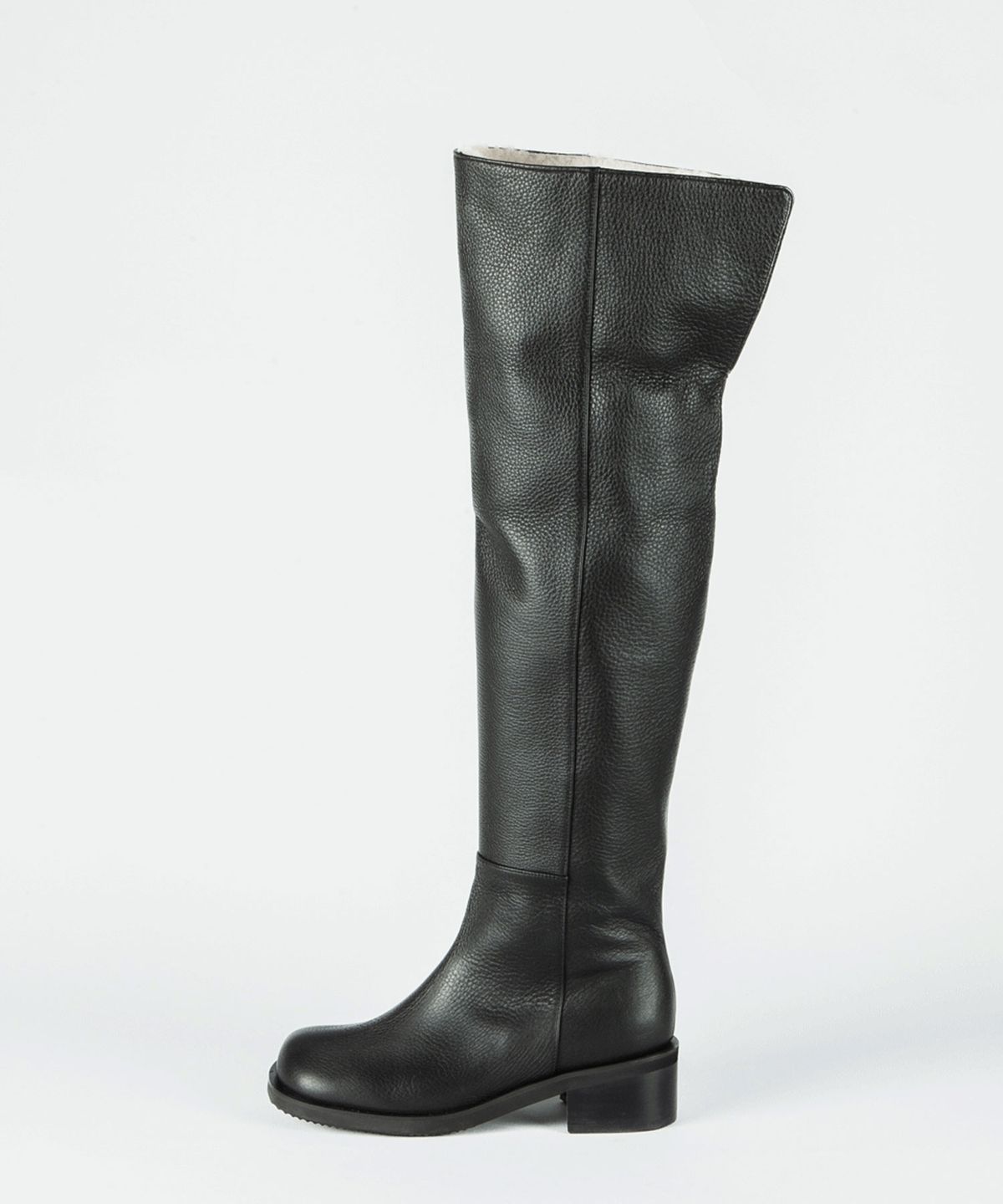 트윗비피(TWVP) 리페이 니하이 시어링 부츠 Re Fei Knee-High Shearing Boots 23F51BK